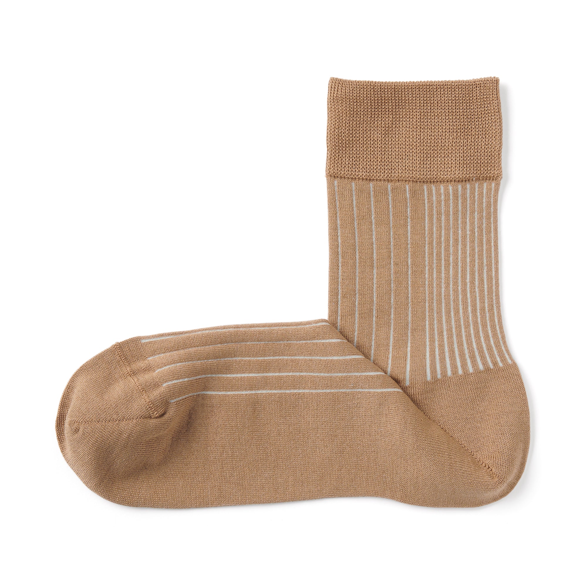 Lustrous Cotton Yarn Short Socks - Image 12
