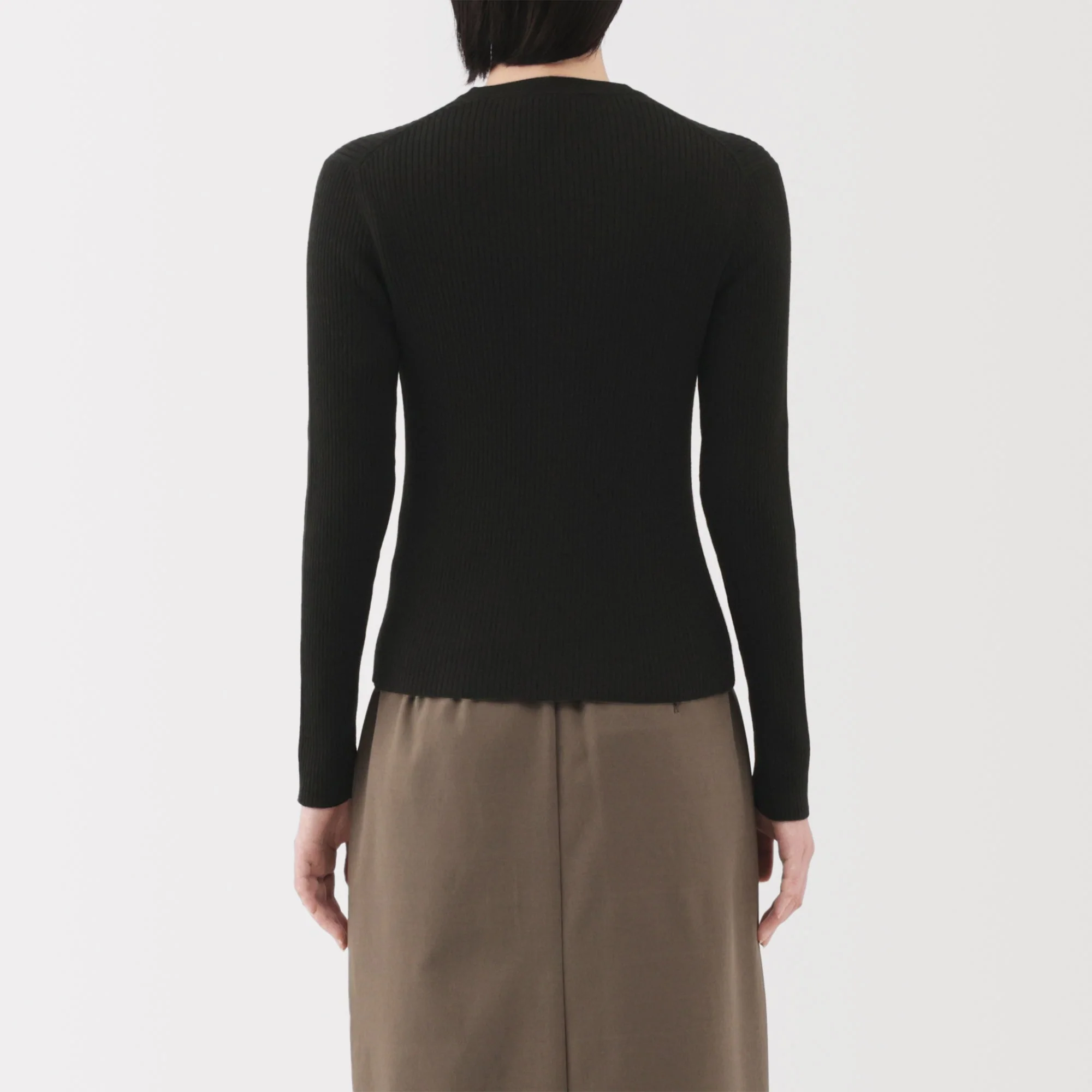 Lyocell Blend V-Neck Cardigan - Image 20