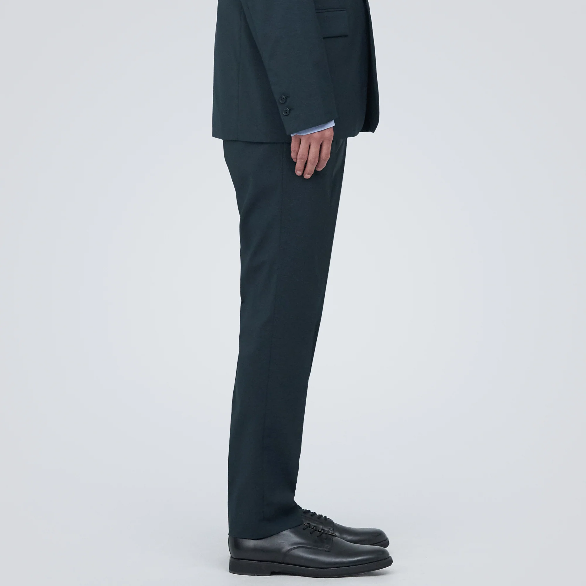 Men's Easy Care Stretch No Tuck Pants - Image 25