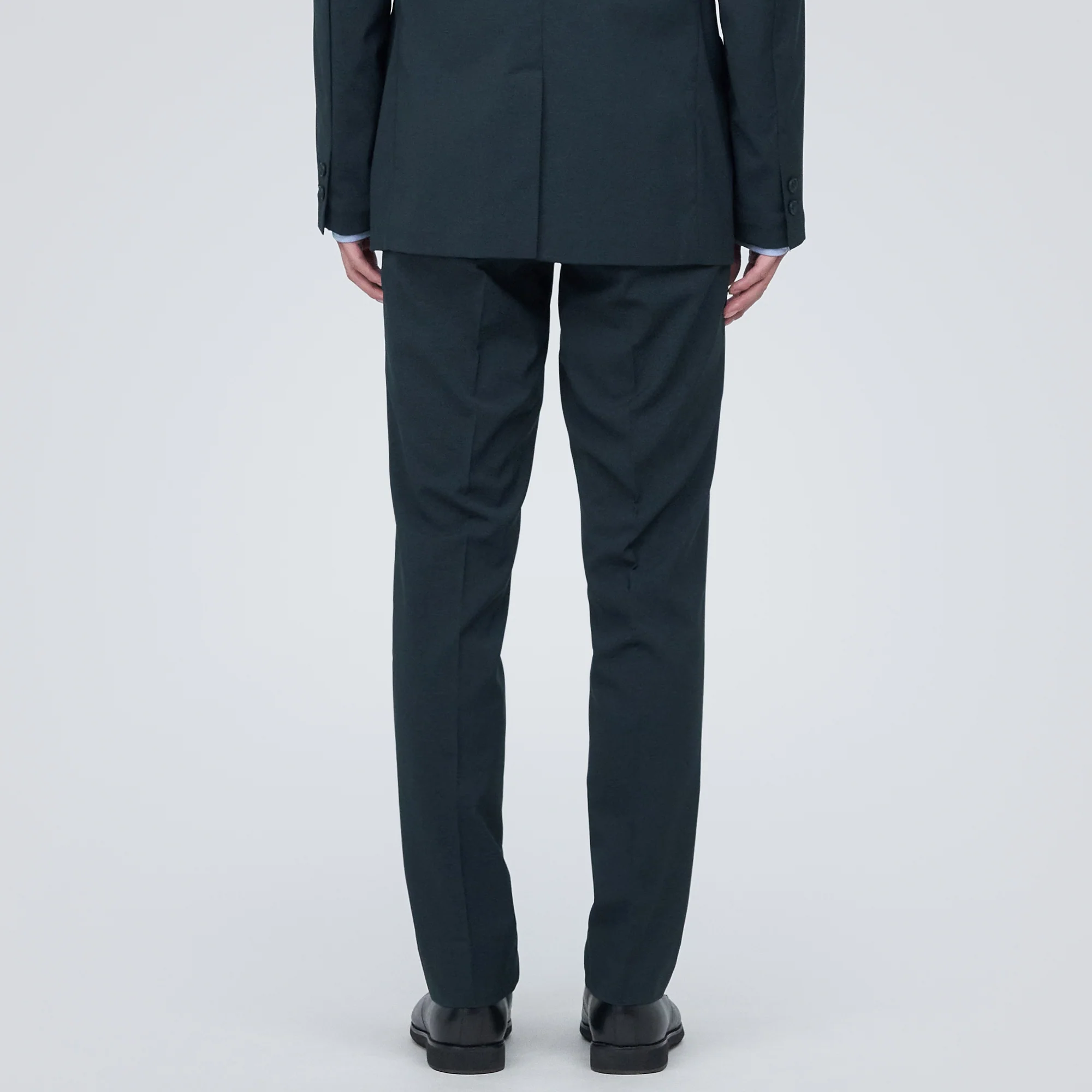Men's Easy Care Stretch No Tuck Pants - Image 26
