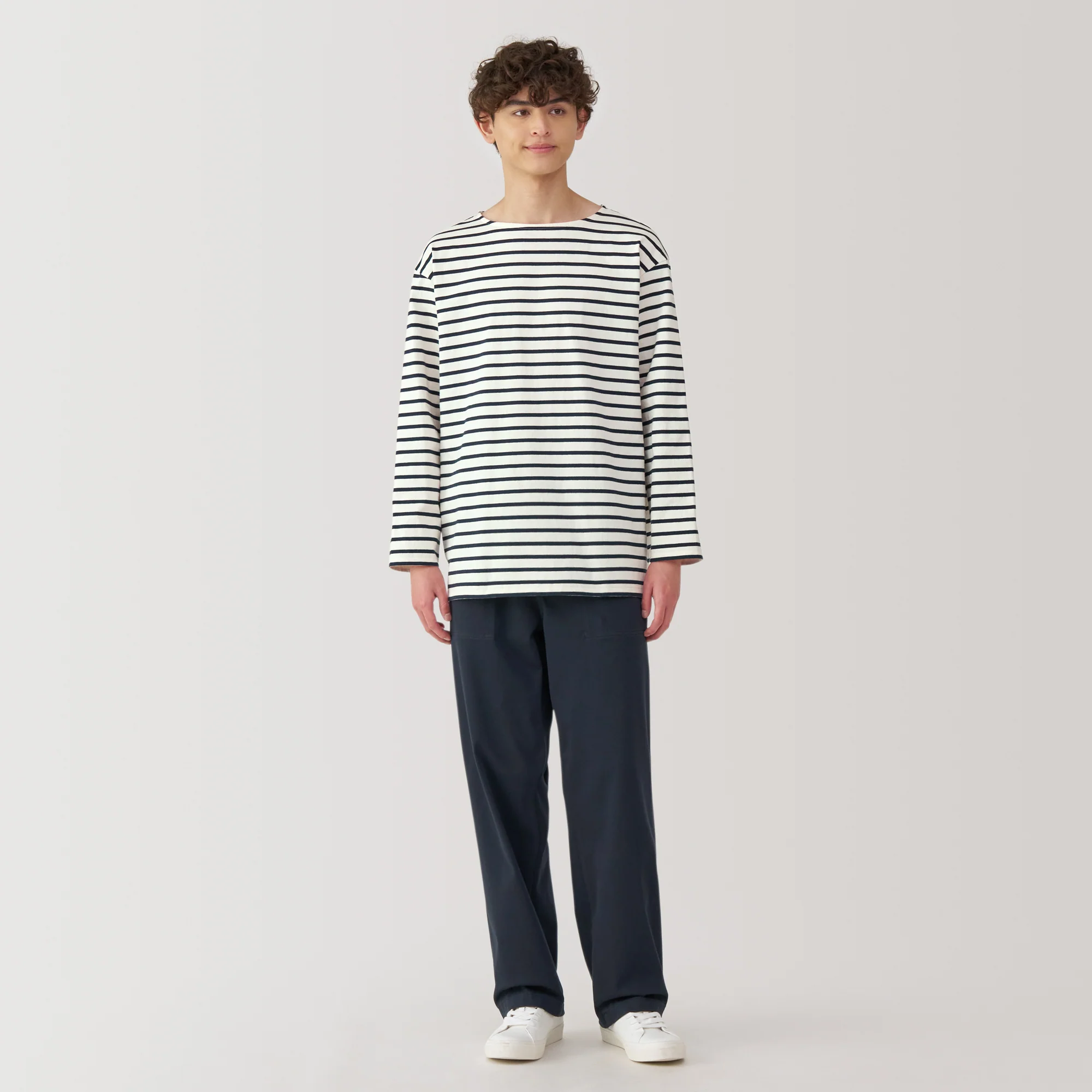 Men's Heavyweight Boatneck T-Shirt - Image 20
