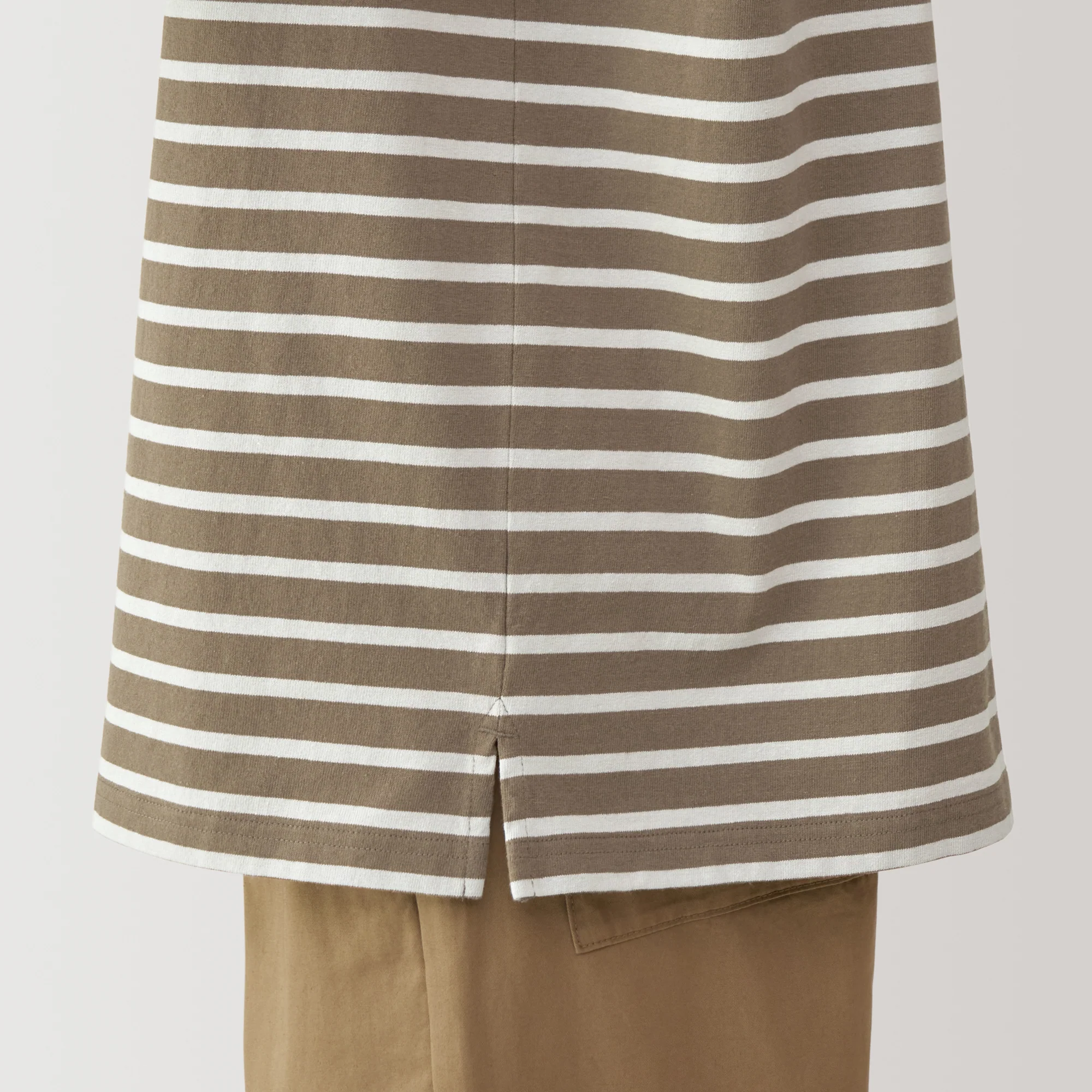 Men's Heavyweight Boatneck T-Shirt - Image 31