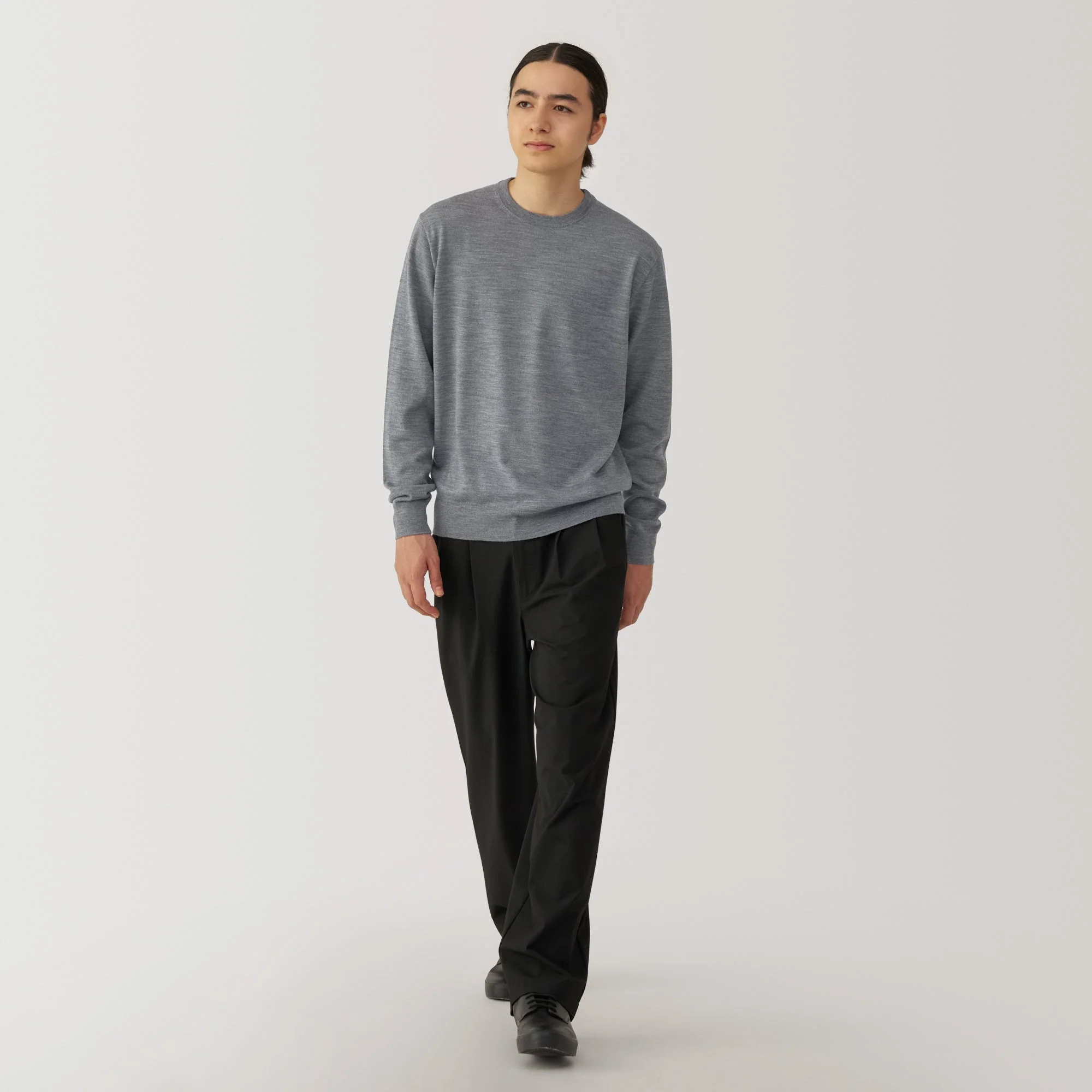 Men's Washable High-Gauge Crewneck Sweater - Image 11
