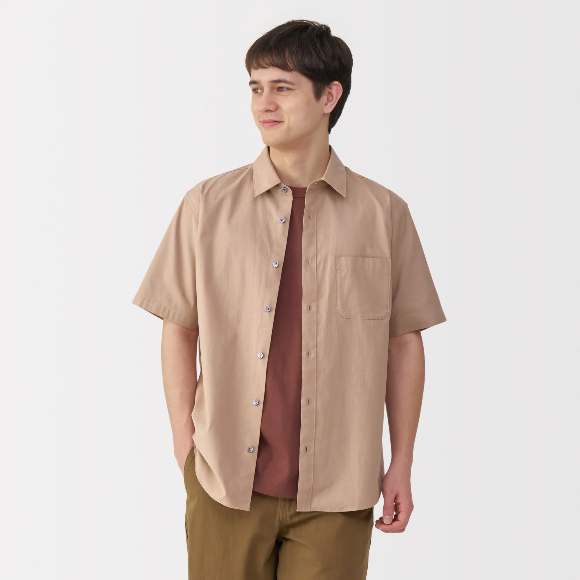 Men's Washed Broadcloth Short Sleeve Shirt - Image 27