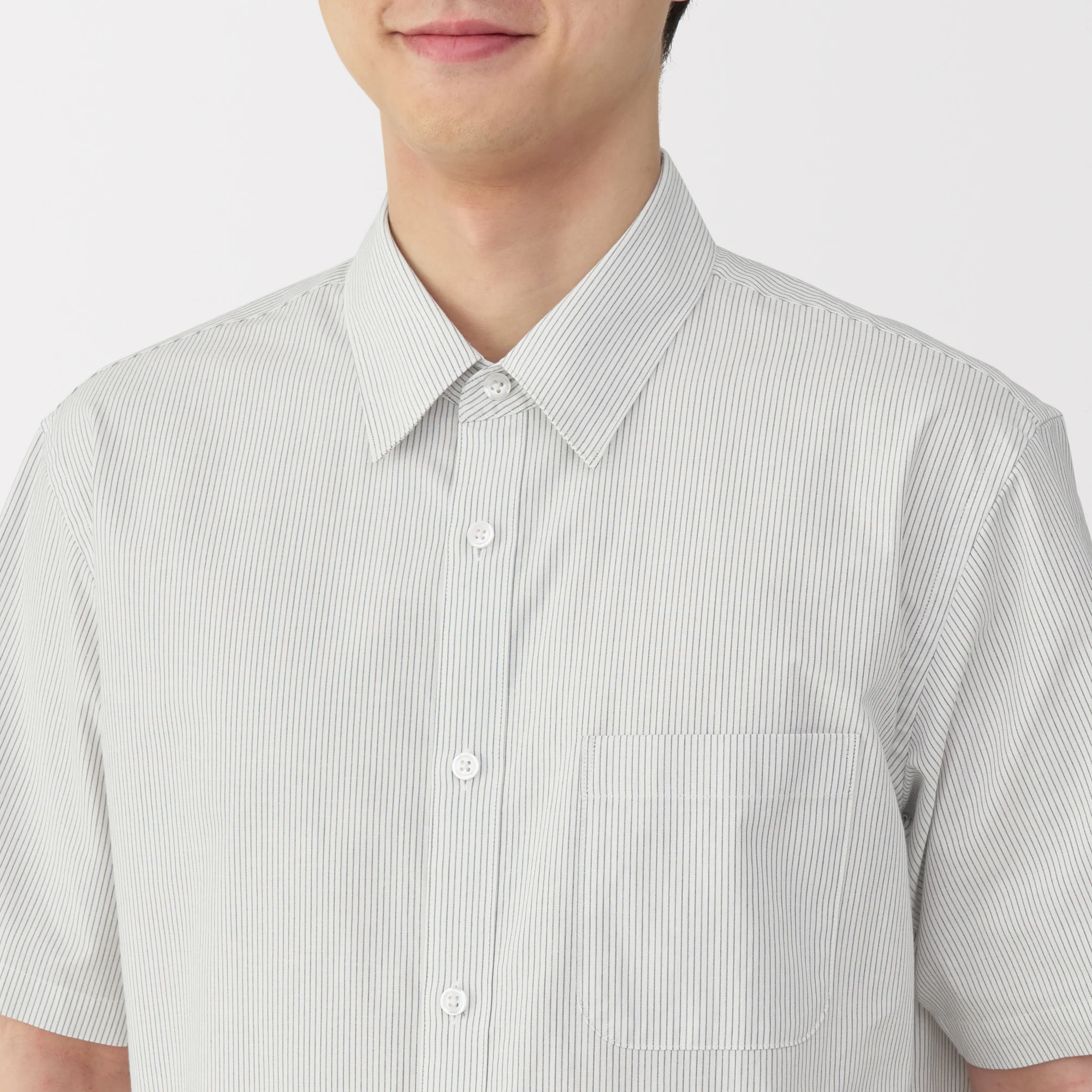 Men's Washed Broadcloth Short Sleeve Shirt - Image 40