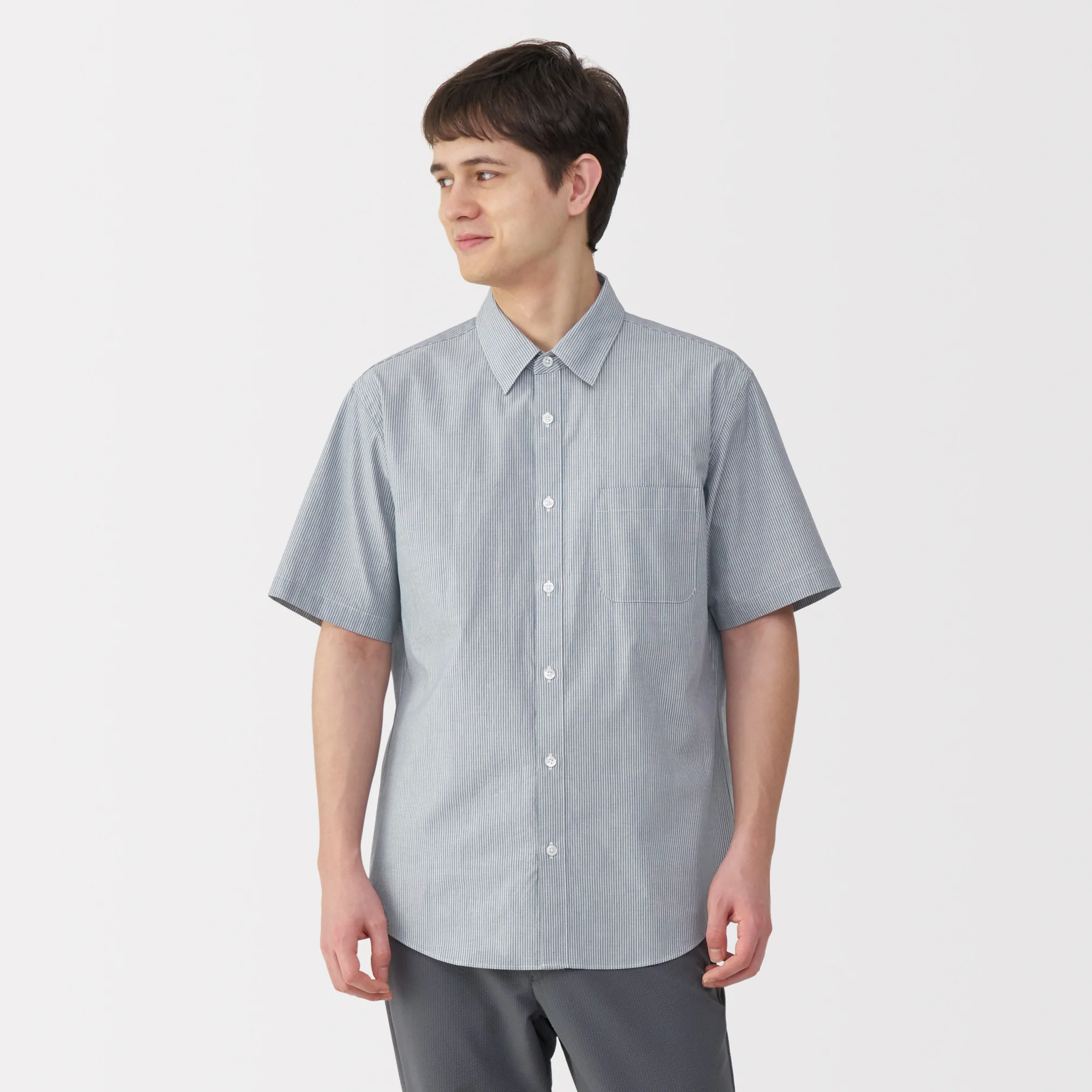 Men's Washed Broadcloth Short Sleeve Shirt - Image 44