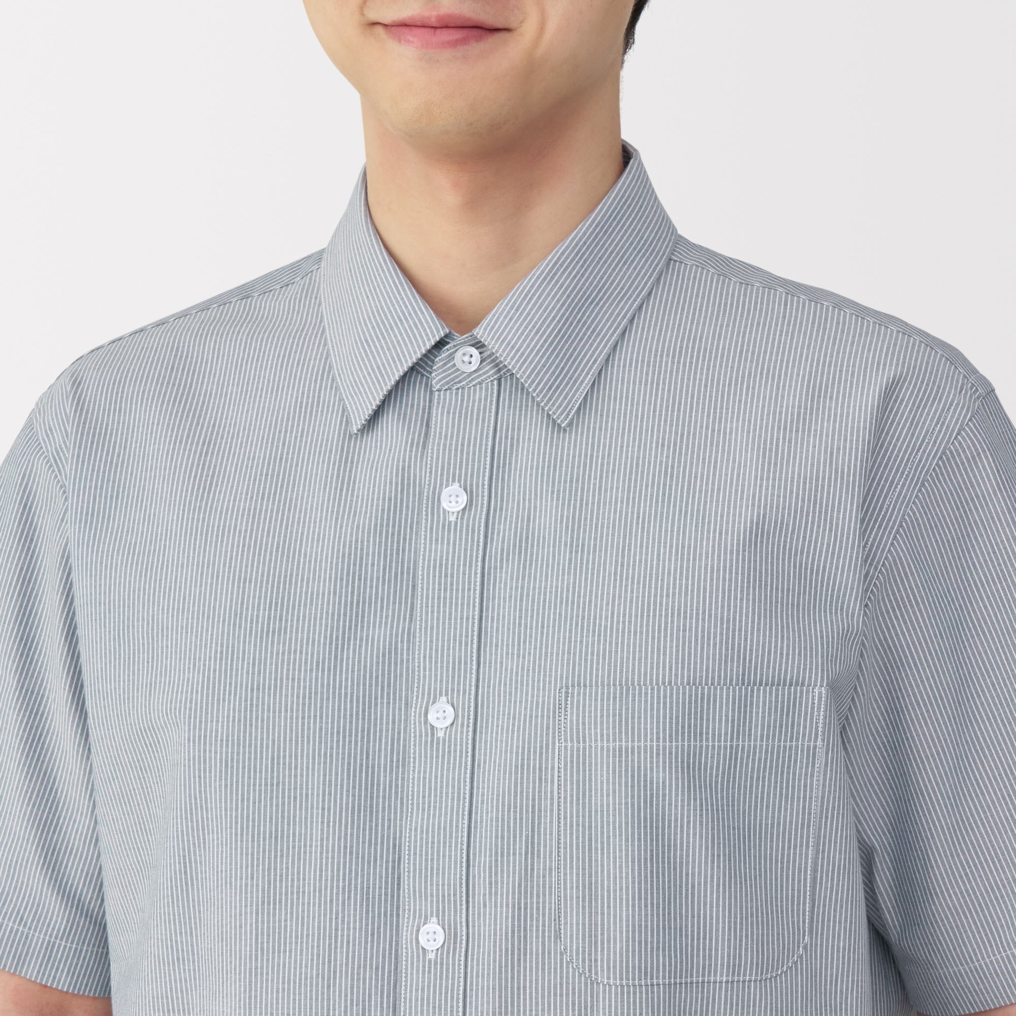 Men's Washed Broadcloth Short Sleeve Shirt - Image 49