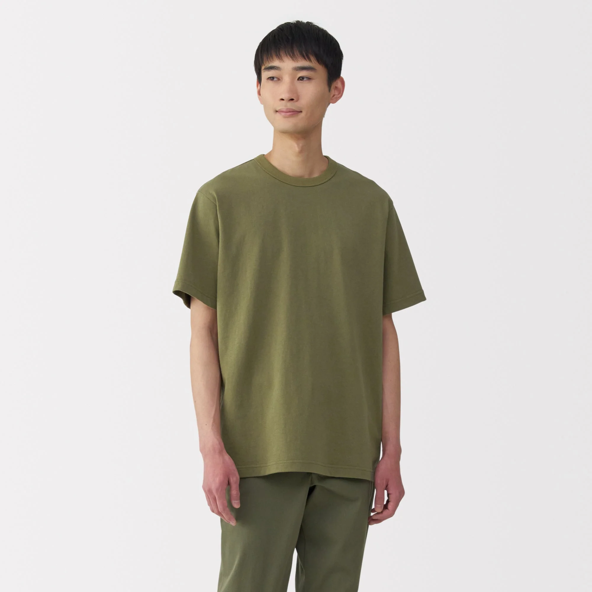 Men's Washed Heavyweight Crewneck T-Shirt - Image 17