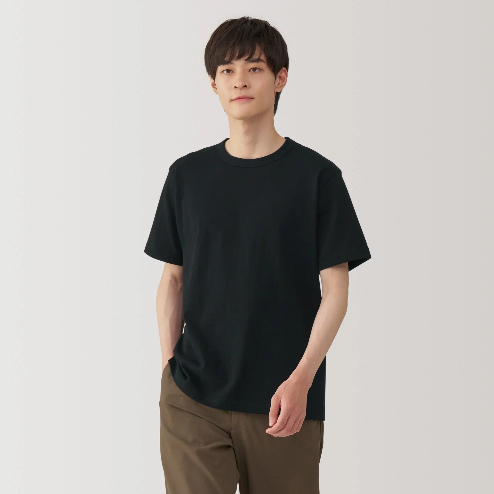 Men's Washed Heavyweight Crewneck T-Shirt - Image 25