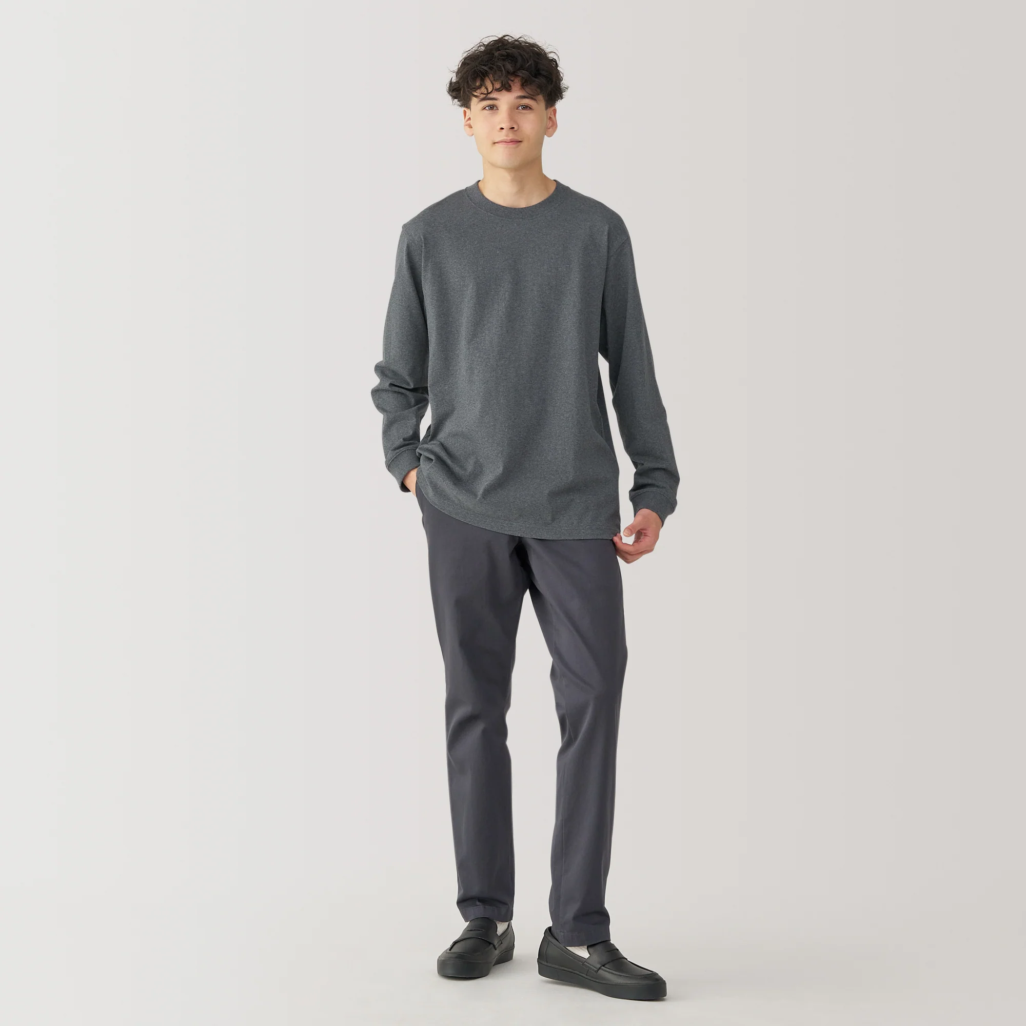 Men's Washed Heavyweight T-Shirt - Image 11