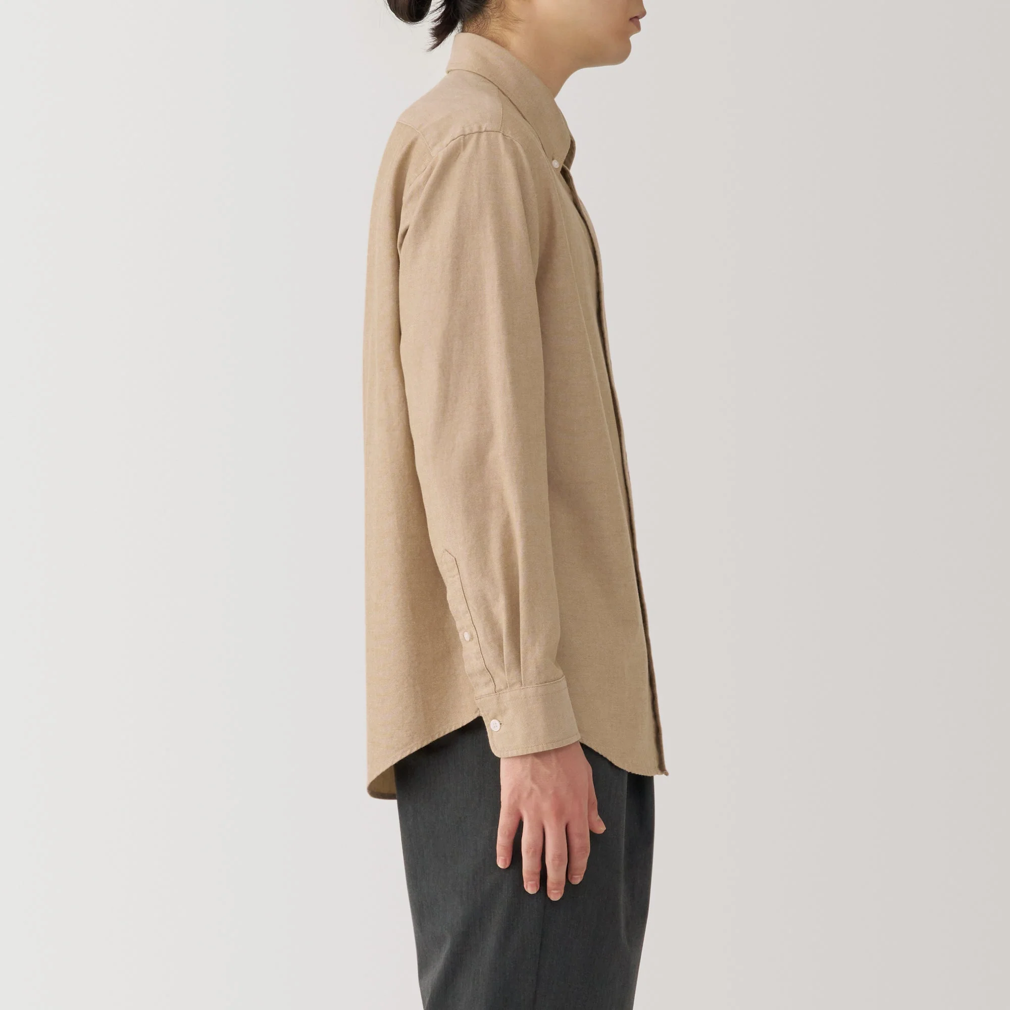 Men's Washed Oxford Button Down Shirt - Image 21