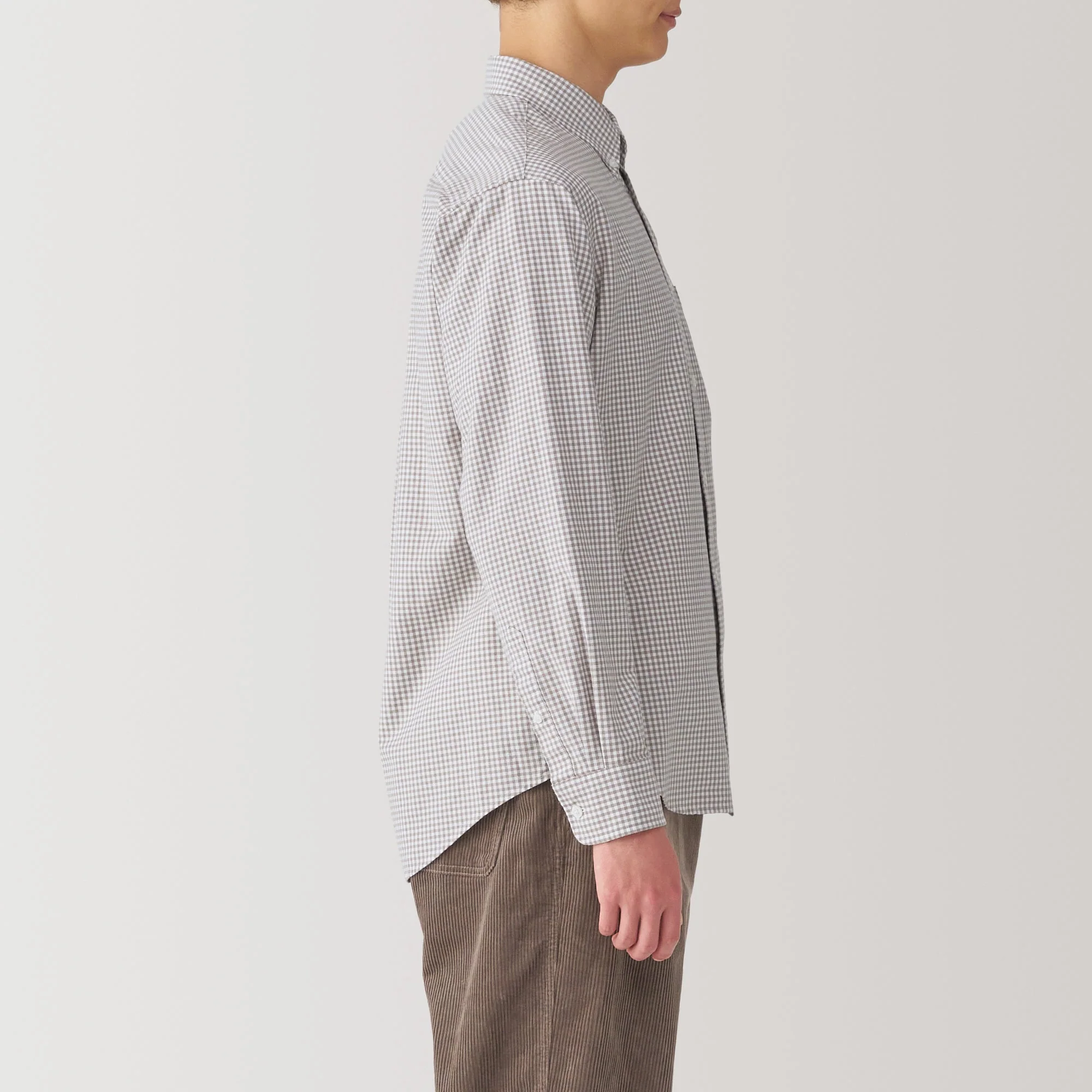 Men's Washed Oxford Button Down Shirt - Image 45