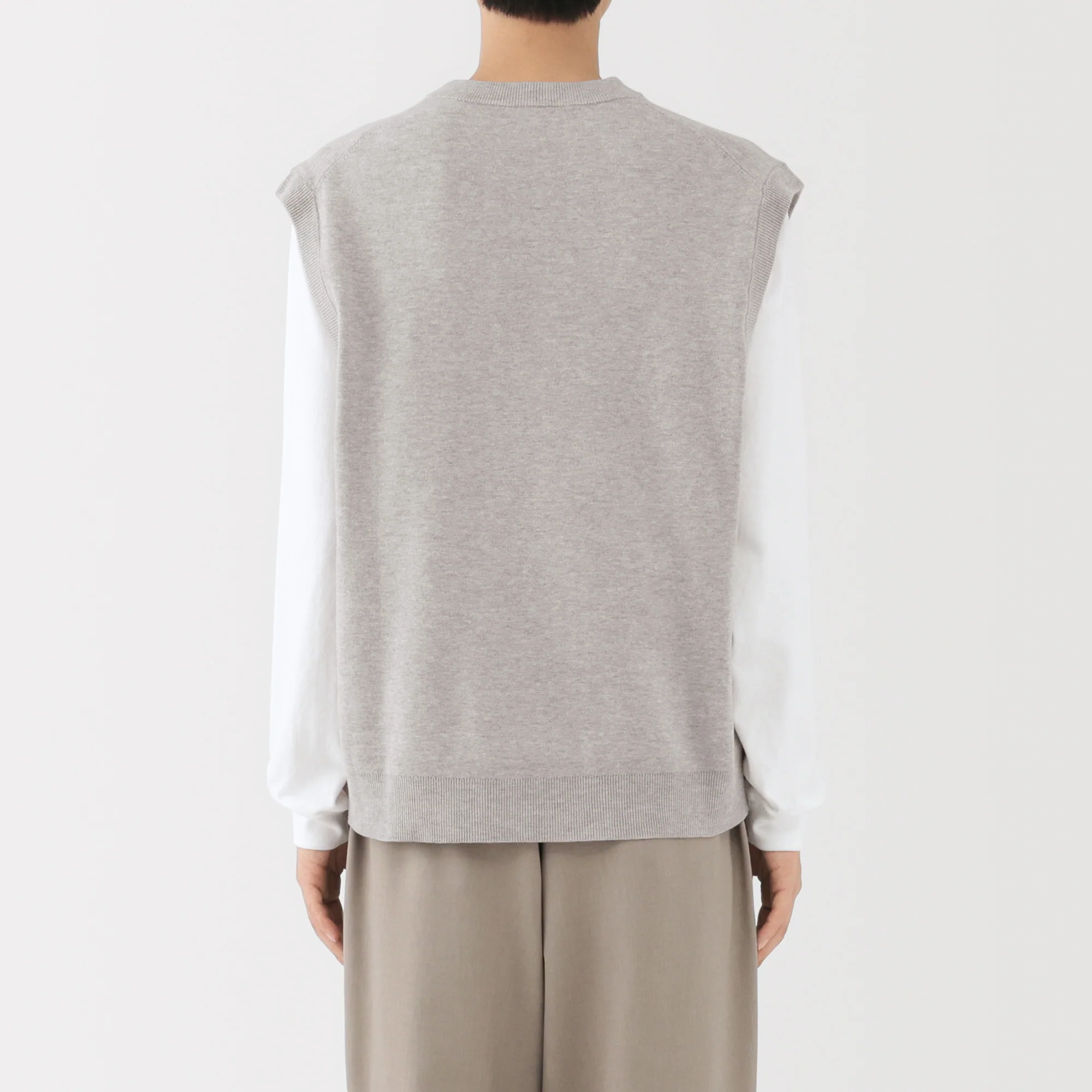 Milano Rib Sweater Vest - Image 13