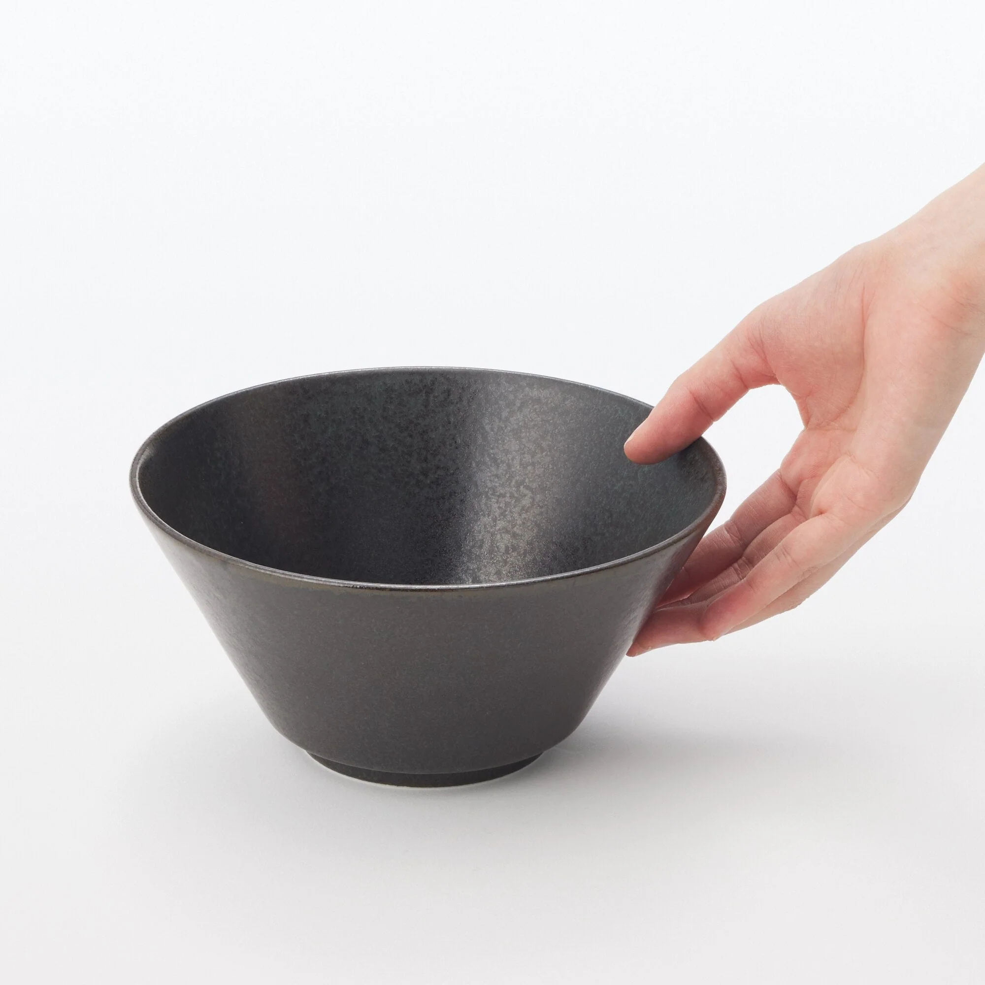 Mino Ware Noodle Bowl - Black - Image 3