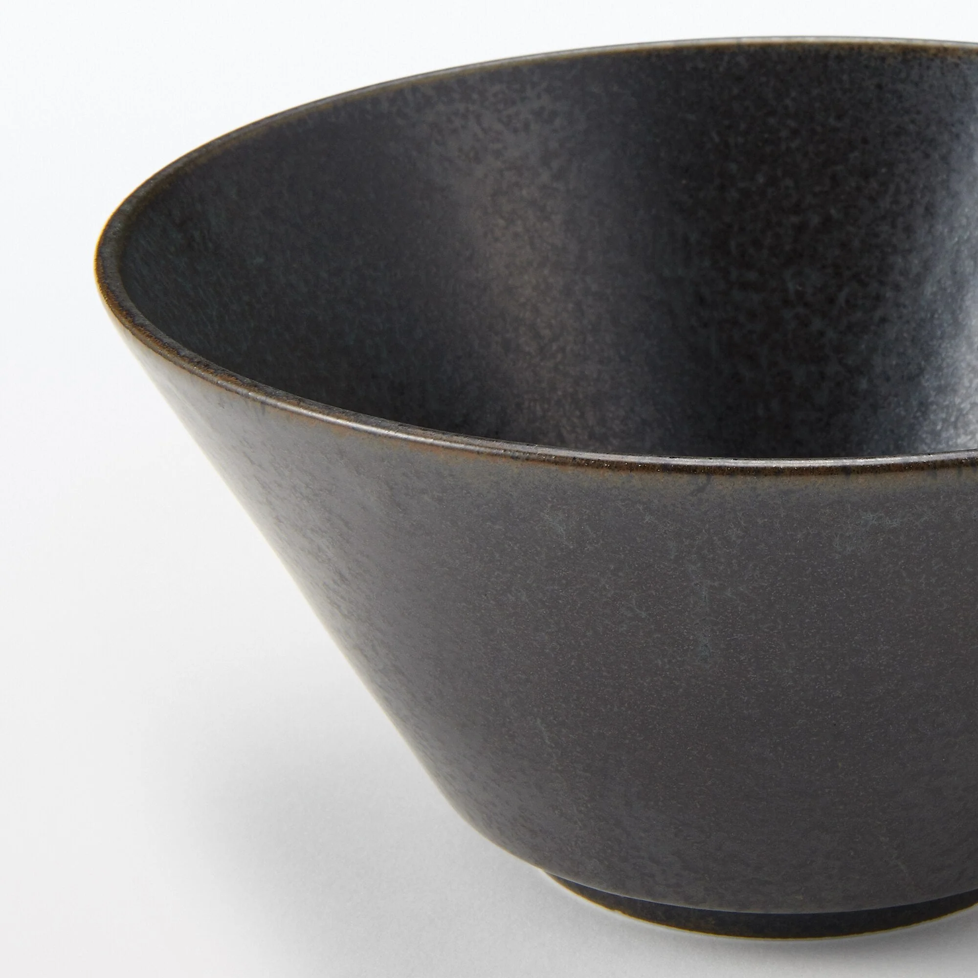 Mino Ware Noodle Bowl - Black - Image 7