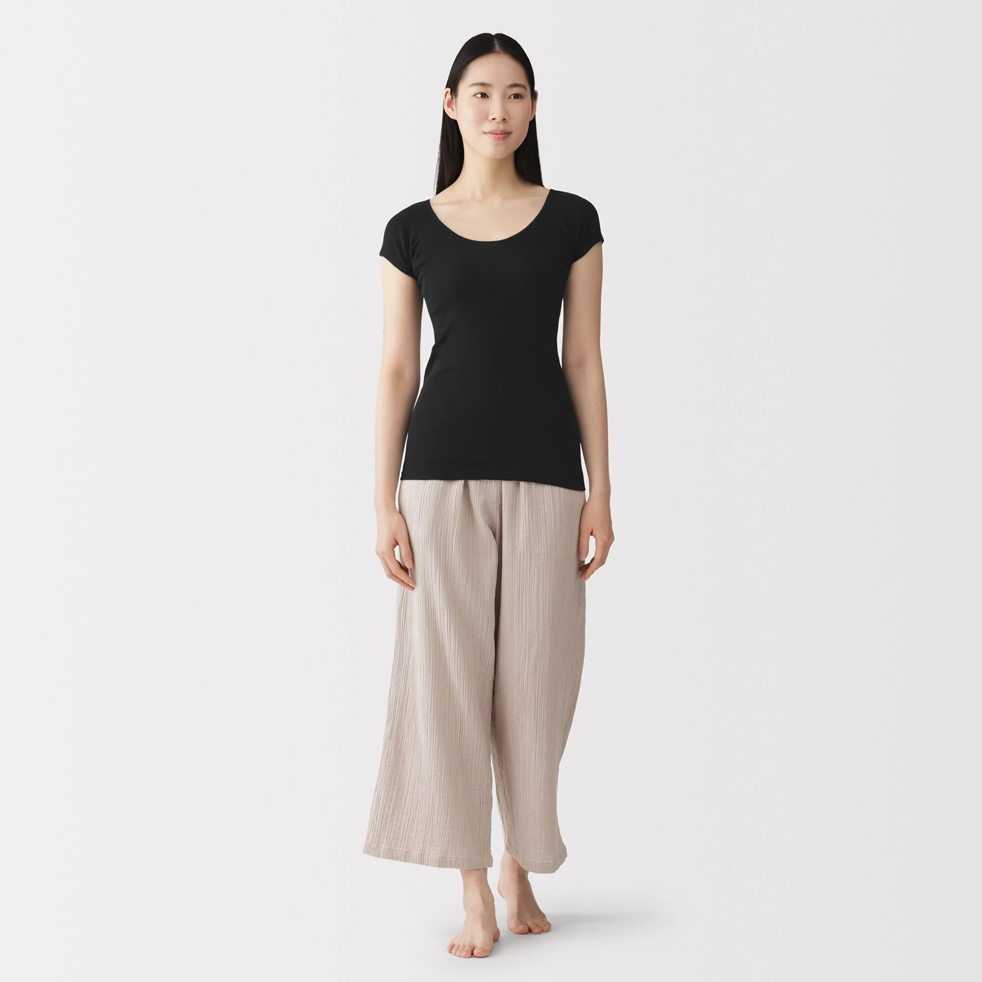 Moisture Wicking Sweat Pad T-Shirt - Image 12