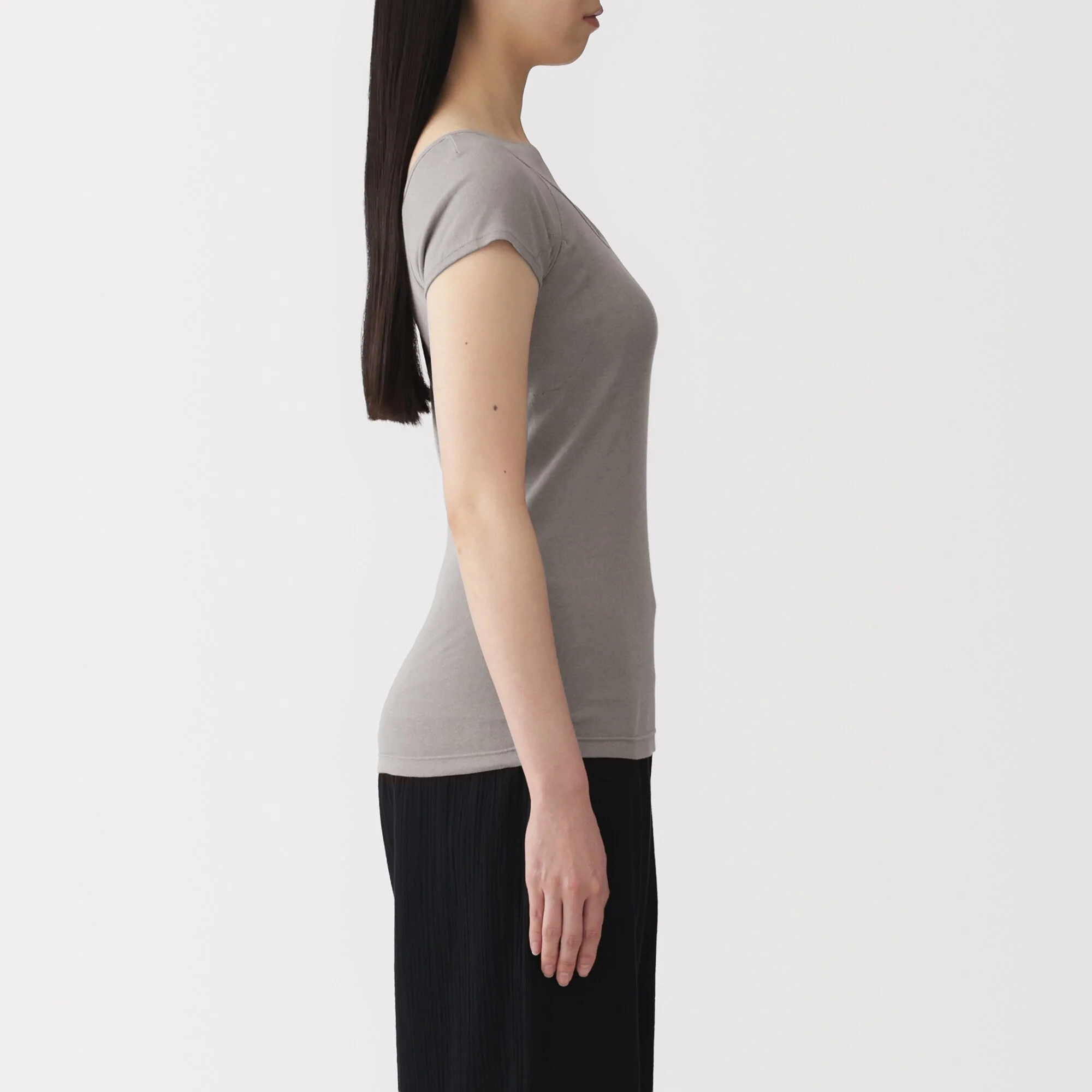 Moisture Wicking Sweat Pad T-Shirt - Image 13