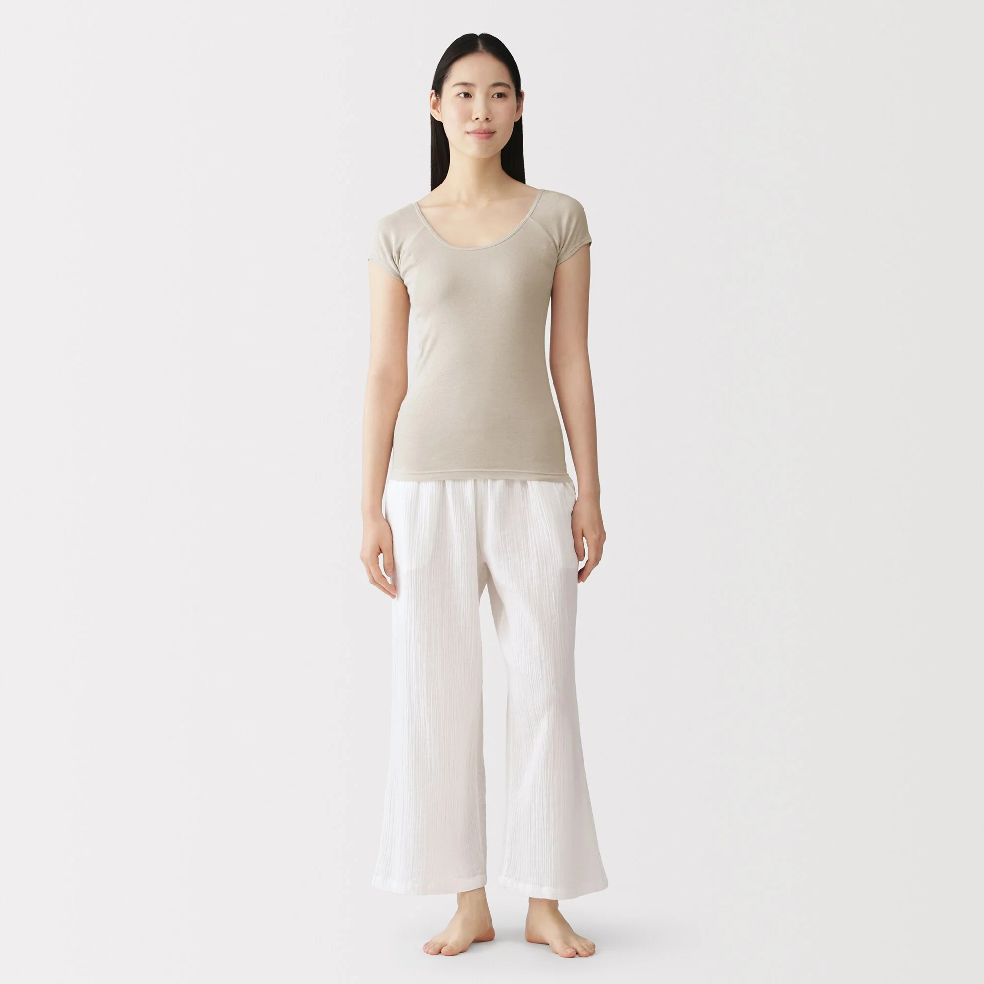 Moisture Wicking Sweat Pad T-Shirt - Image 28