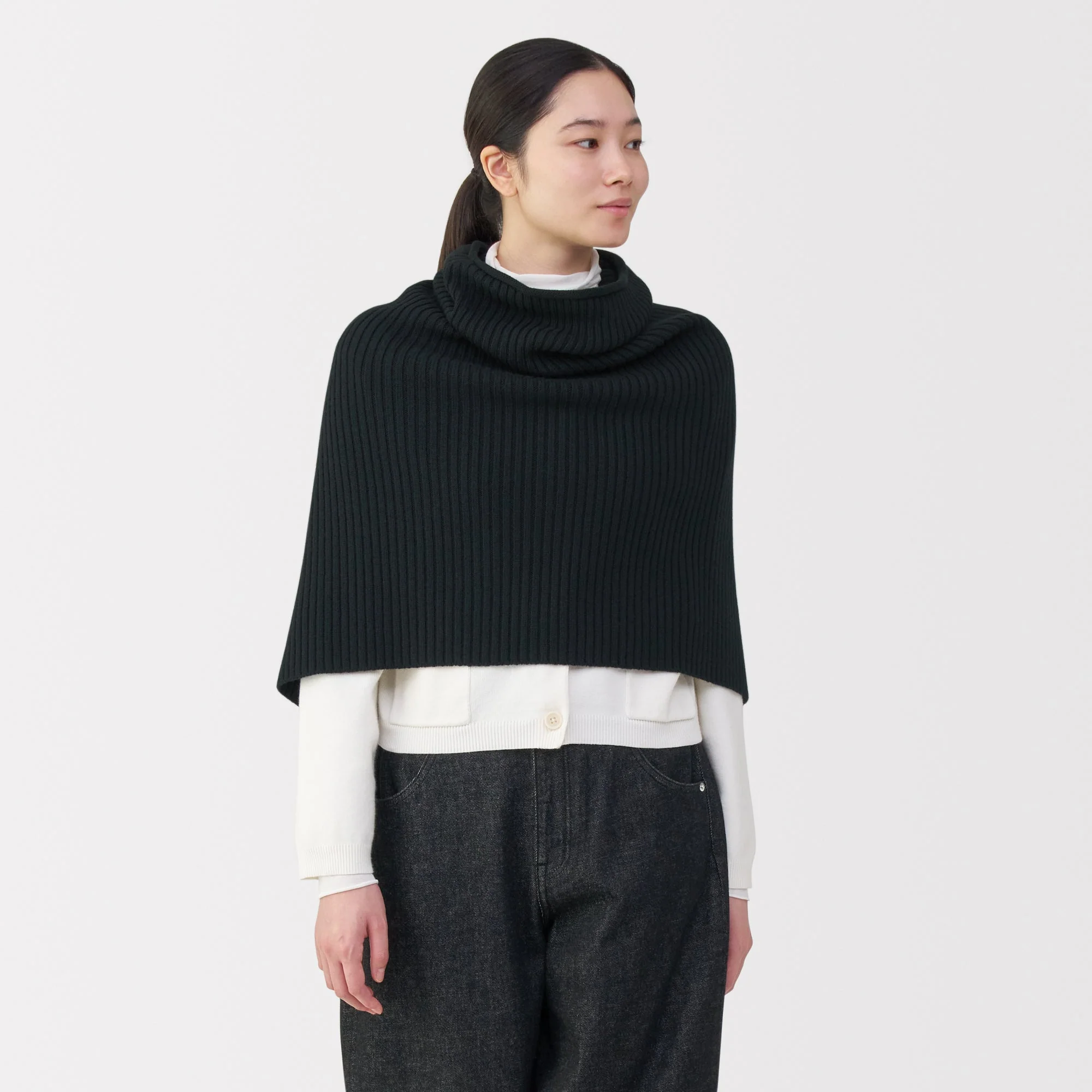 Non-Itchy Merino Wool Poncho - Image 9