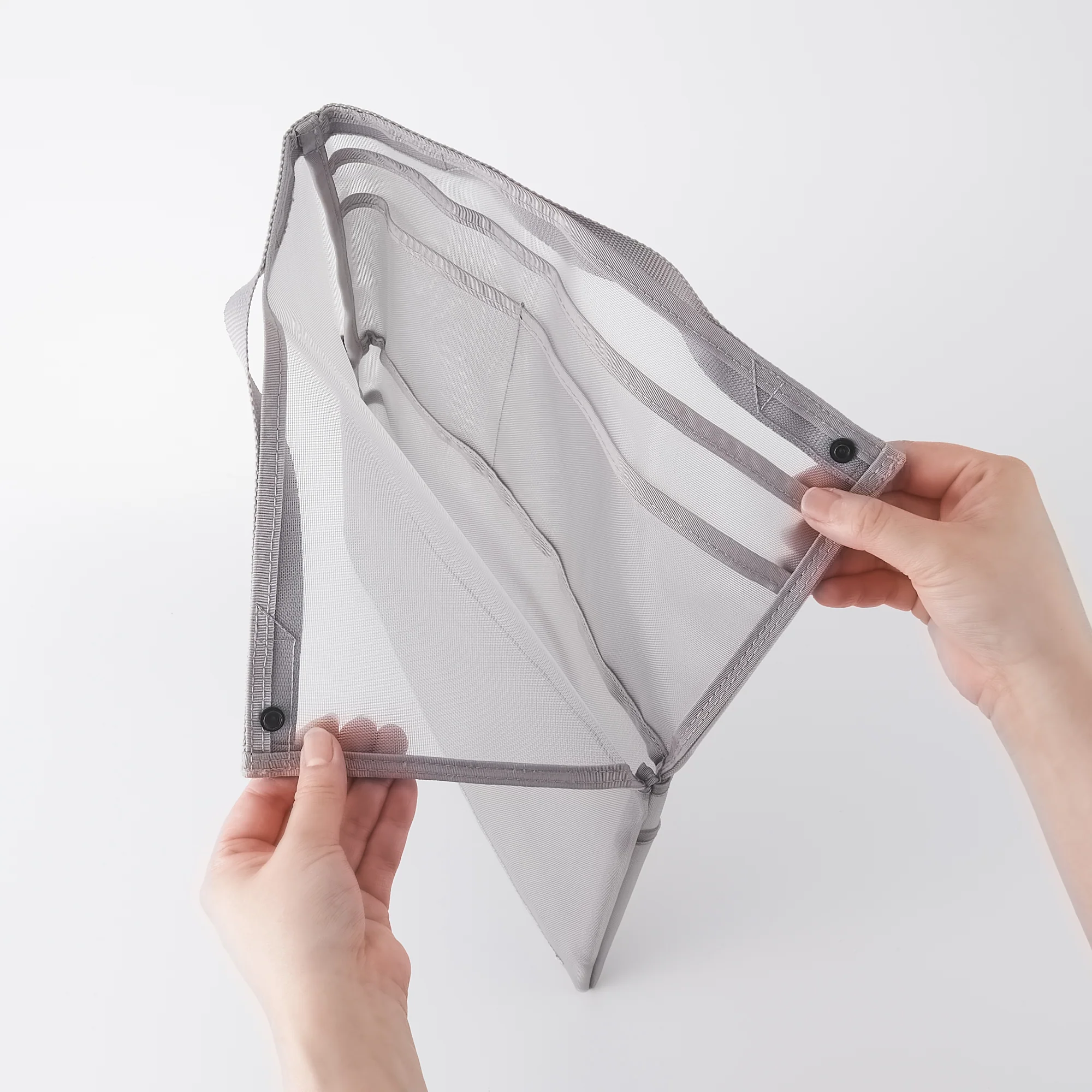 Nylon Mesh Bag Organizer Vertical A4 - Gray - Image 4