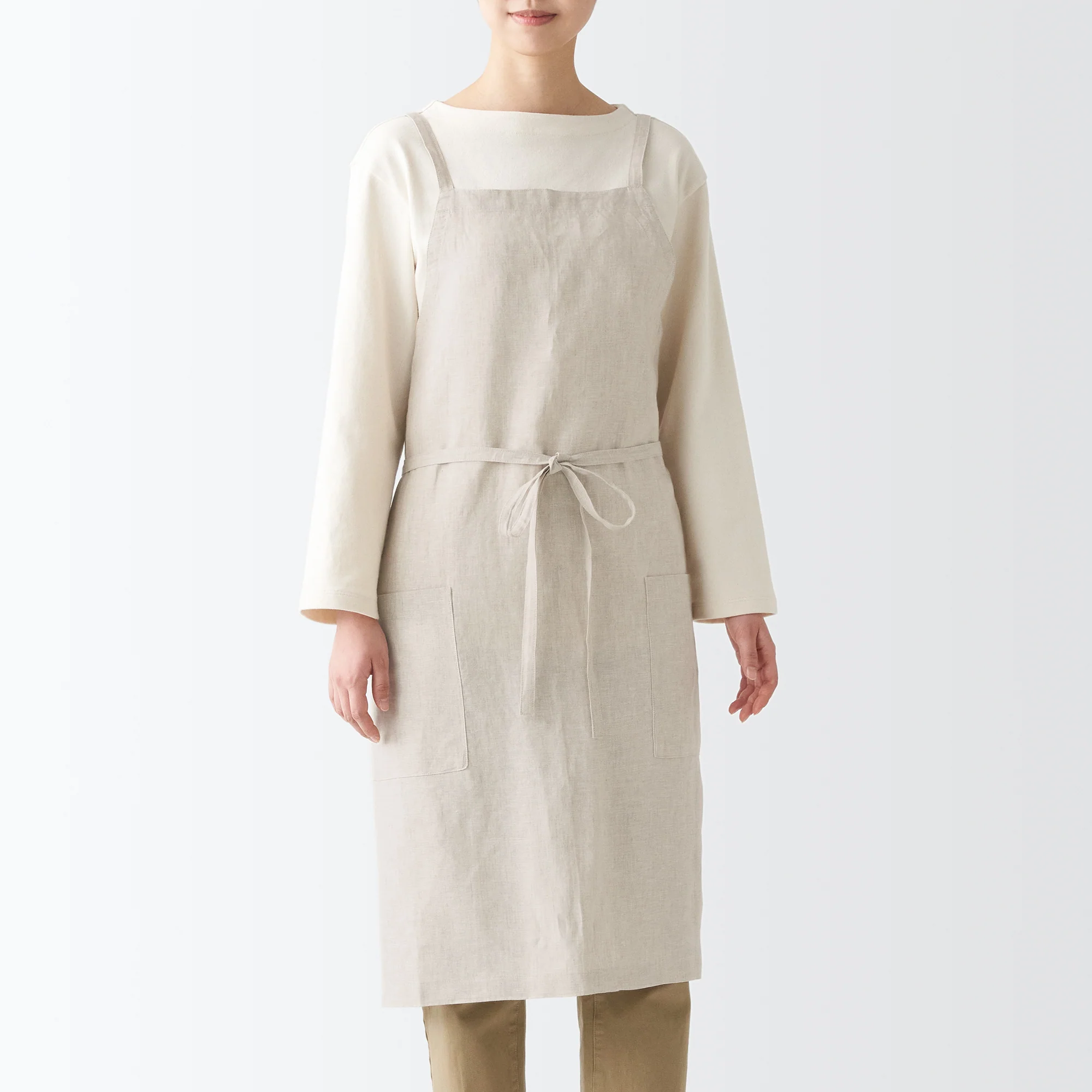 Plain Weave Linen Cross Back Apron - Image 13