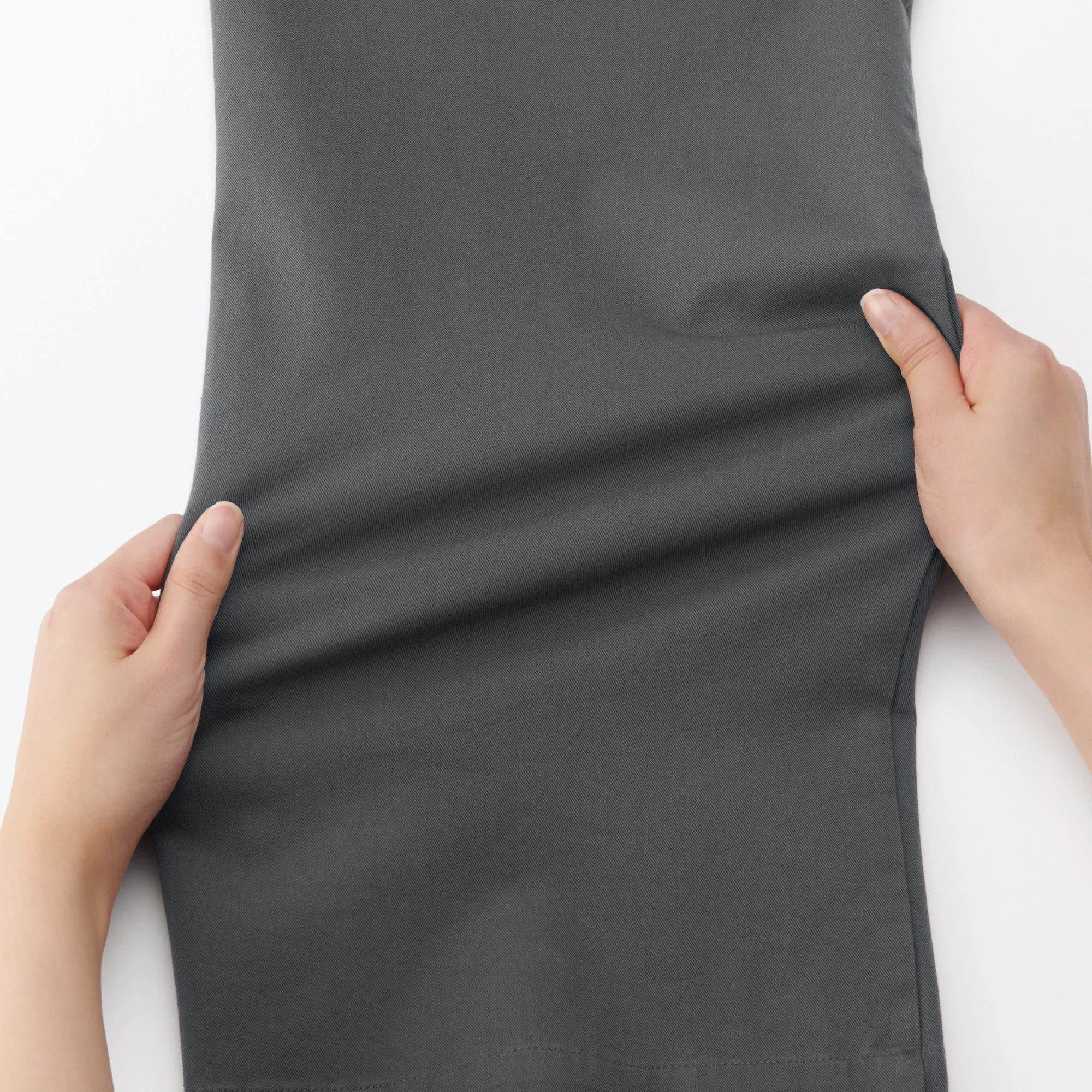 Pleated Wide Chino Pants - Image 31