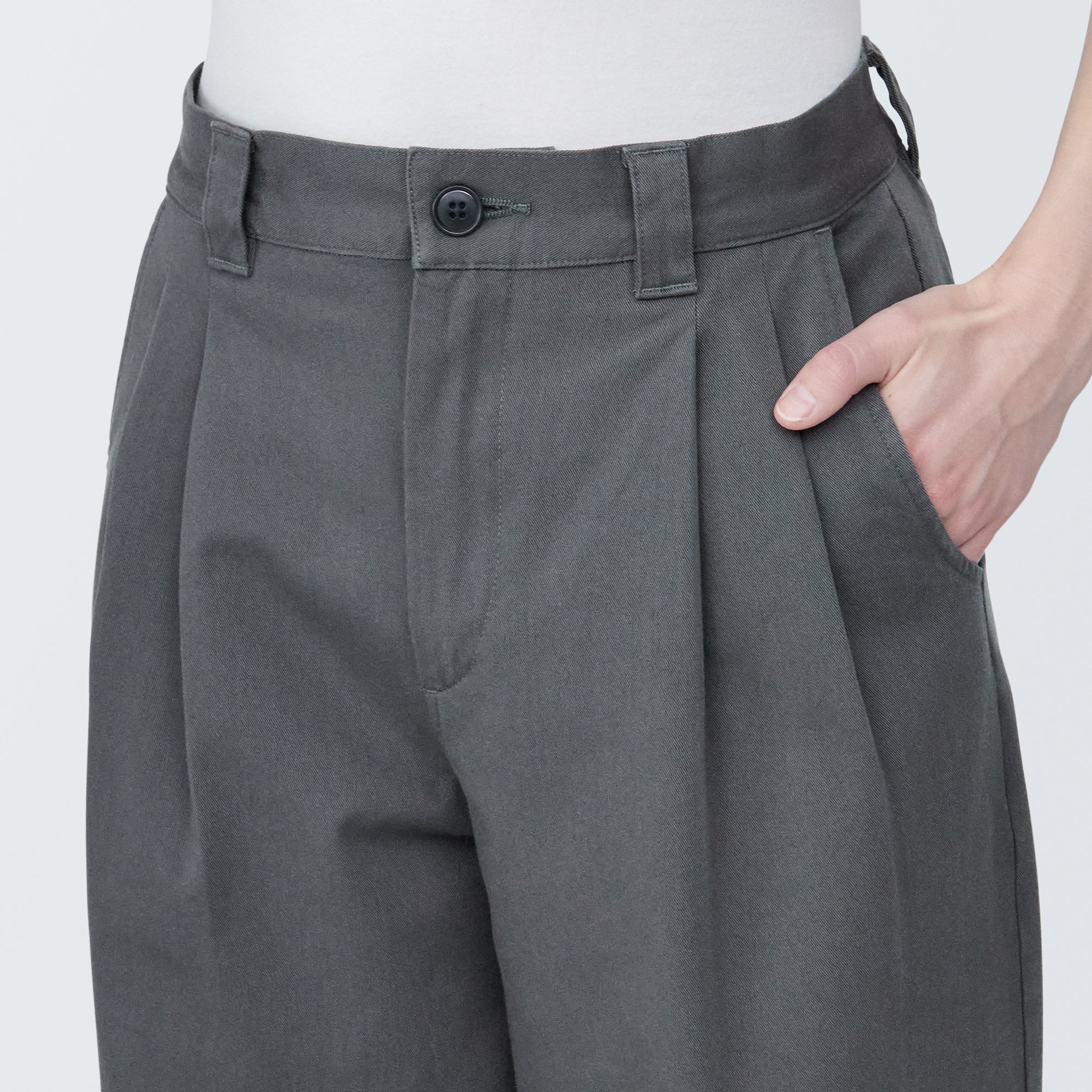 Pleated Wide Chino Pants - Image 37
