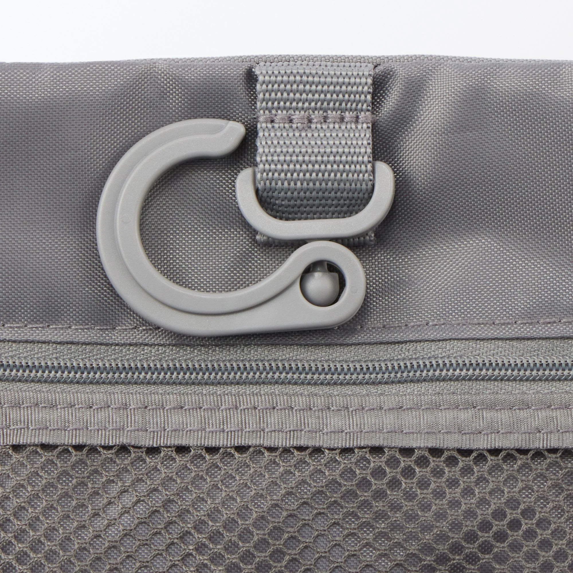Polyester Hanging Case With Pouch - Image 5