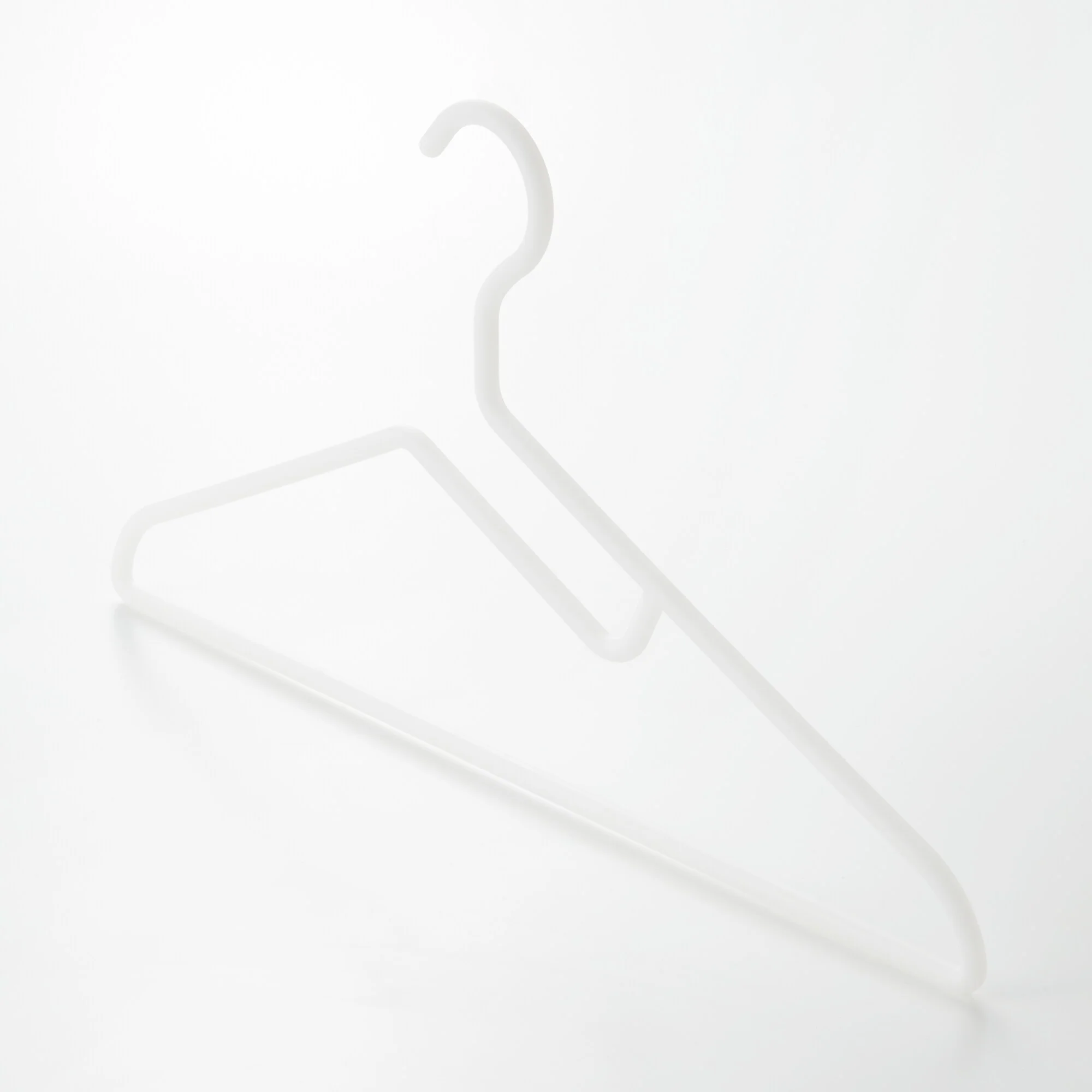 Polypropylene Laundry Hanger (3 Pack) - Image 10