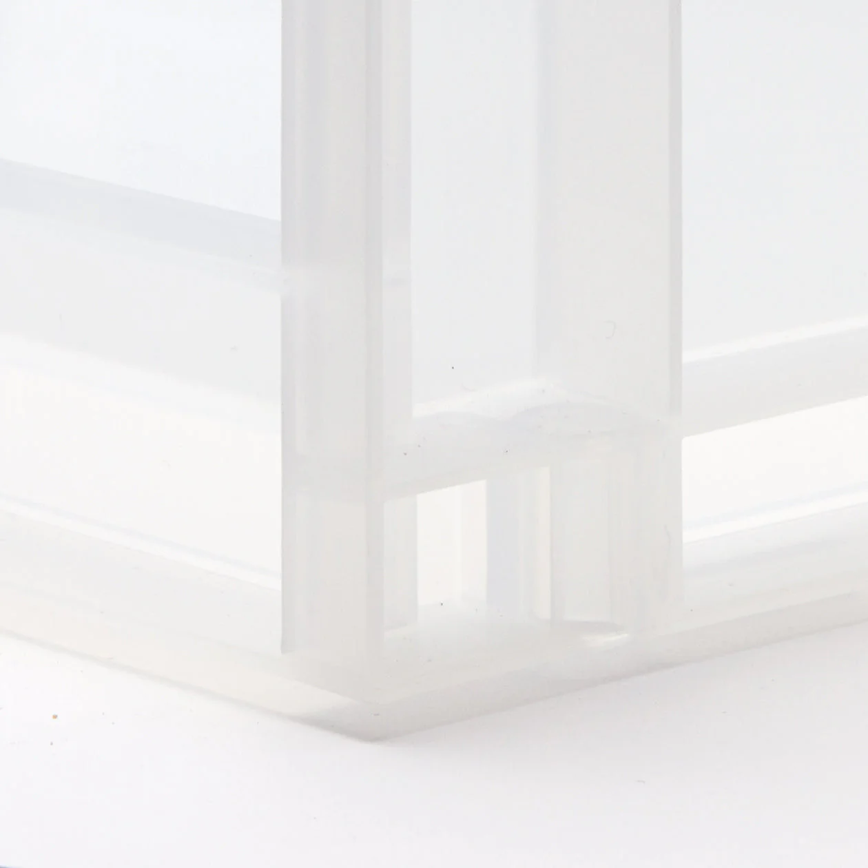 Polypropylene Storage Rack - Deep (W14.6 x D10.2 x H6.9") - Image 3