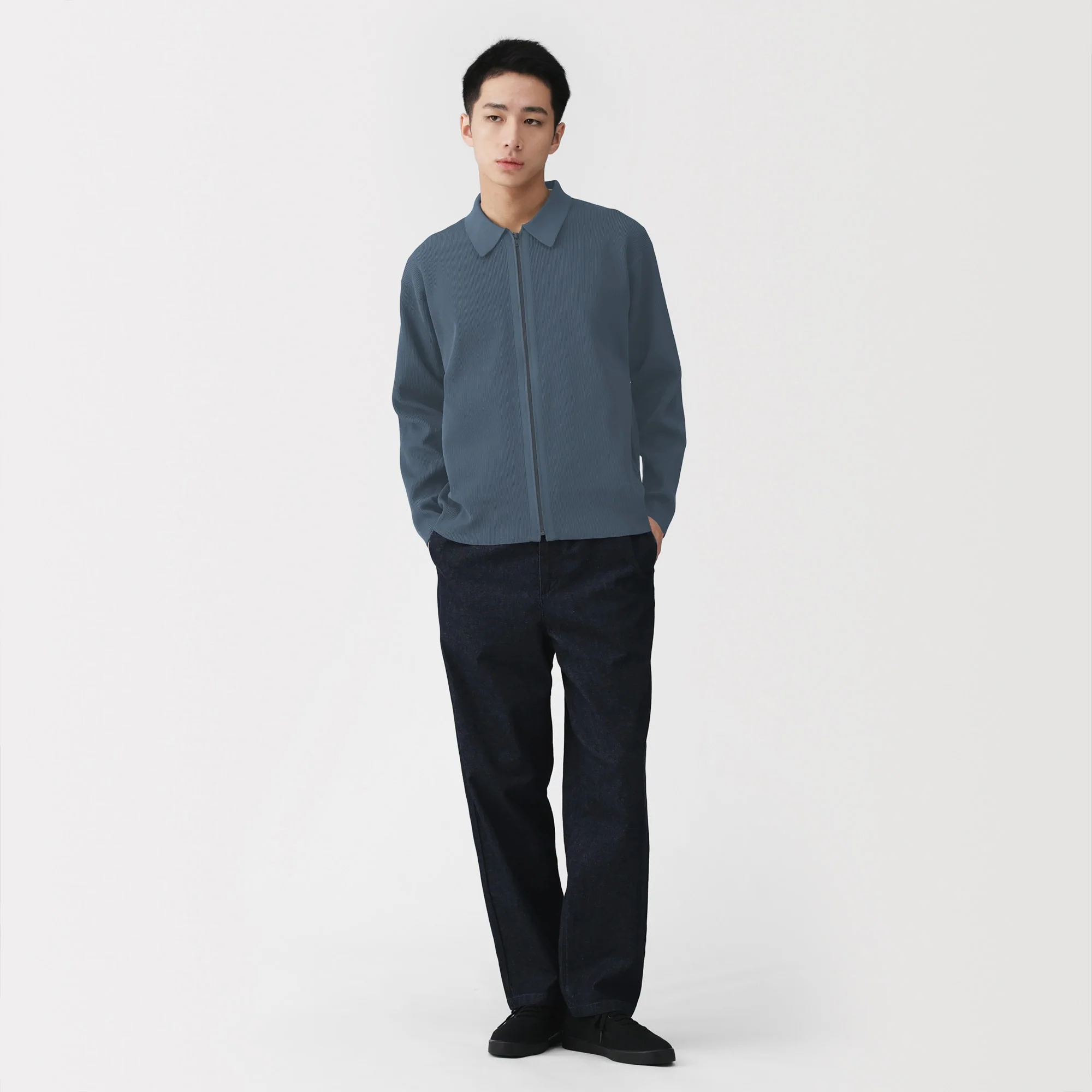 Quick Dry Knit Blouson - Image 12