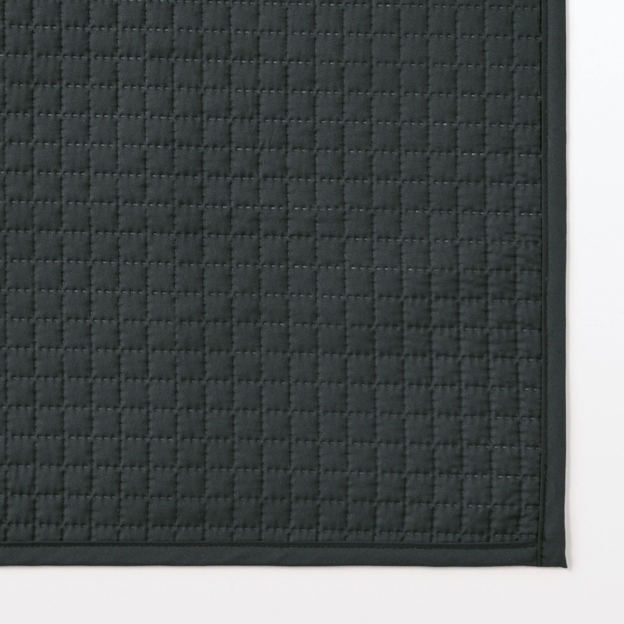 Quilted Picnic Blanket (70.9 x 70.9") - Image 9