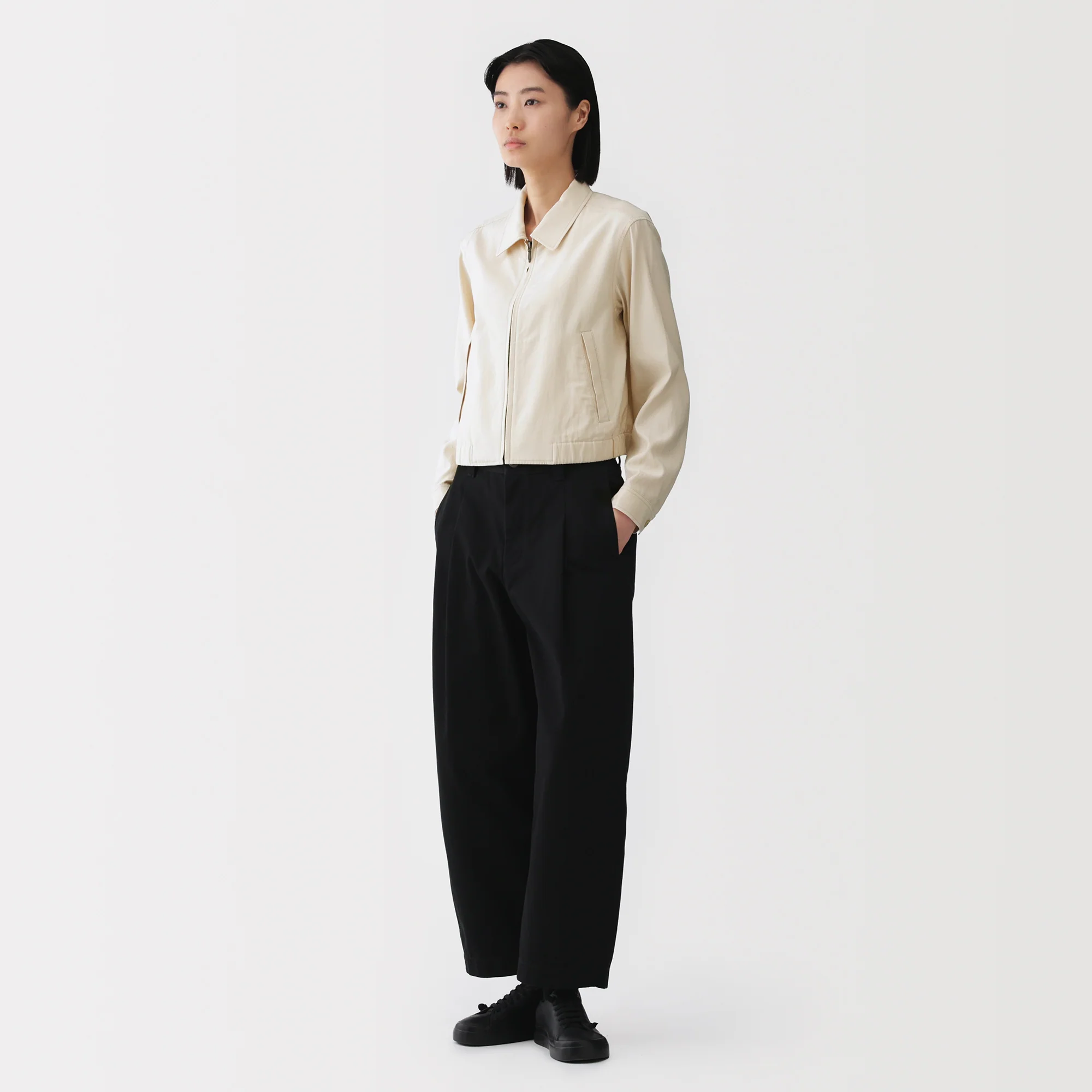 Labo Rayon Cotton Short Blouson - Image 4