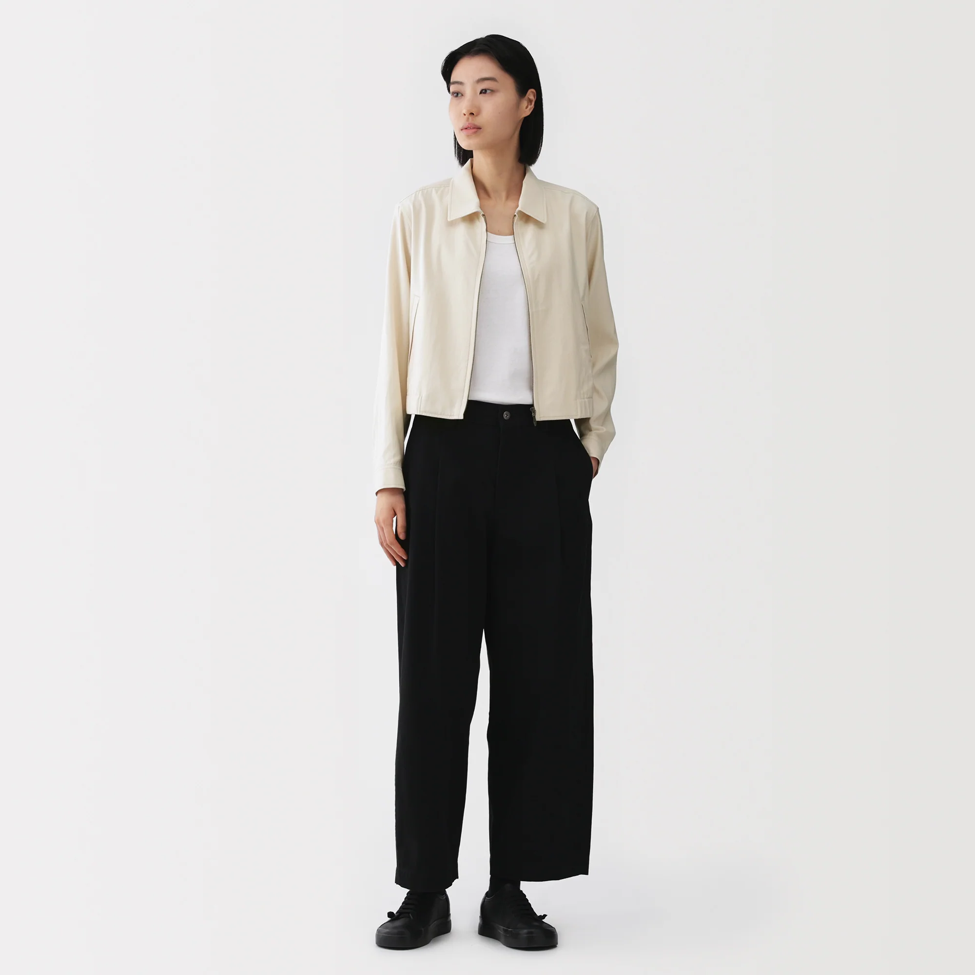 Labo Rayon Cotton Short Blouson - Image 5