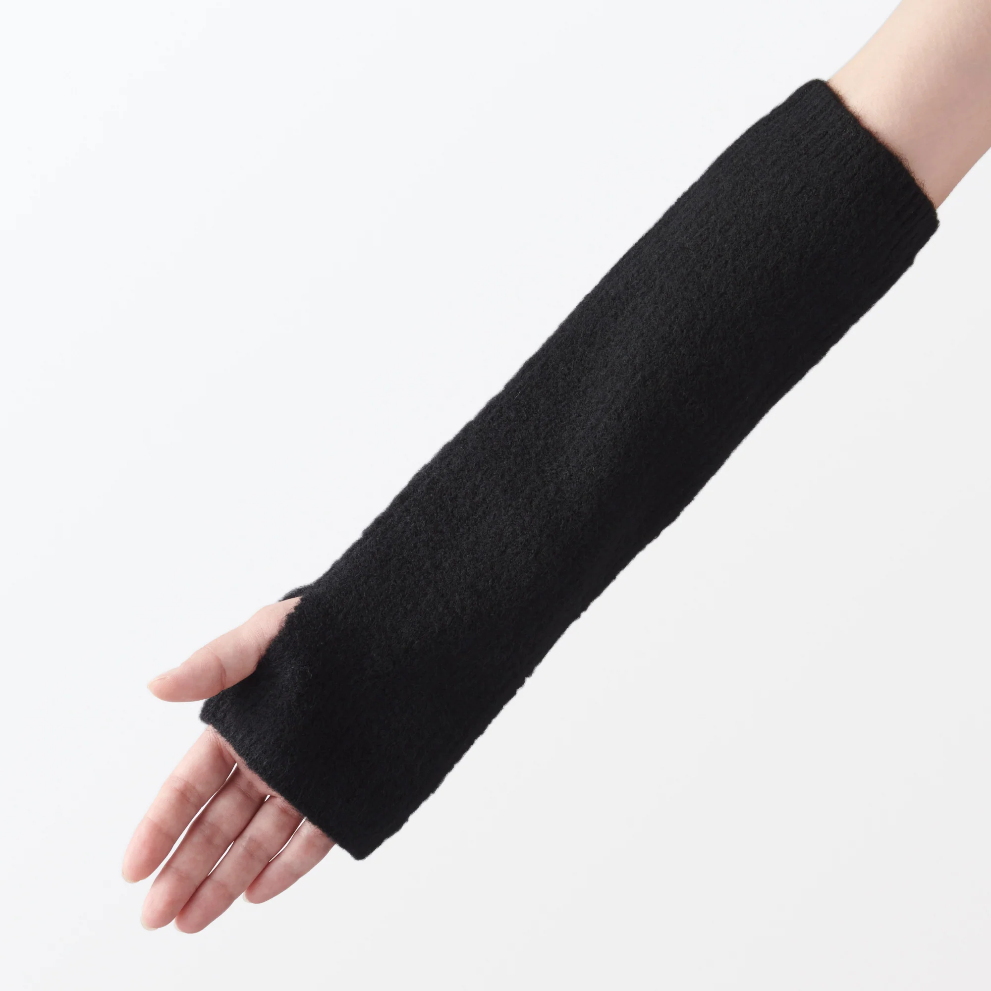 Recycled Polyester Blend Arm Warmer - Image 11