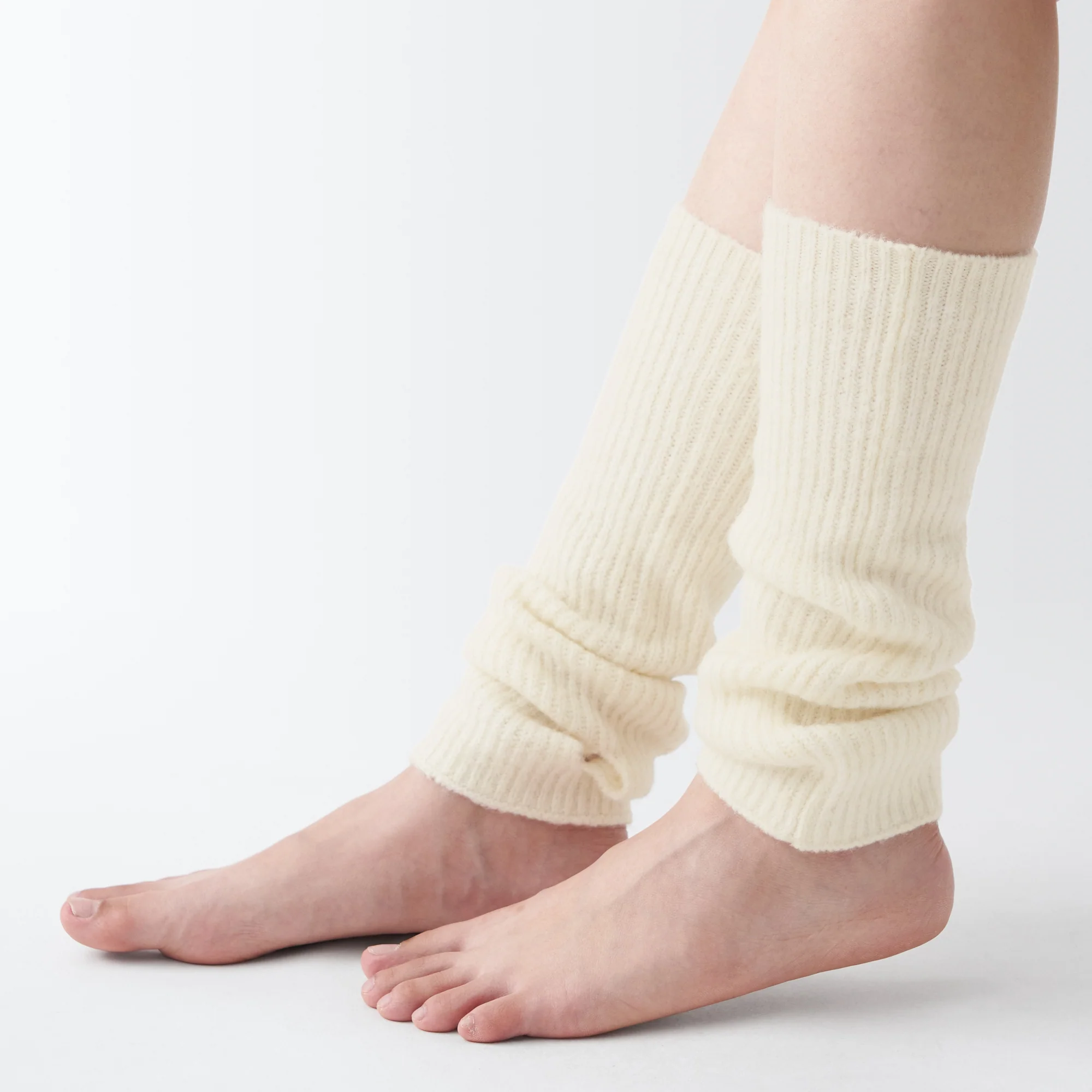 Recycled Polyester Blend Arm Warmer - Image 8
