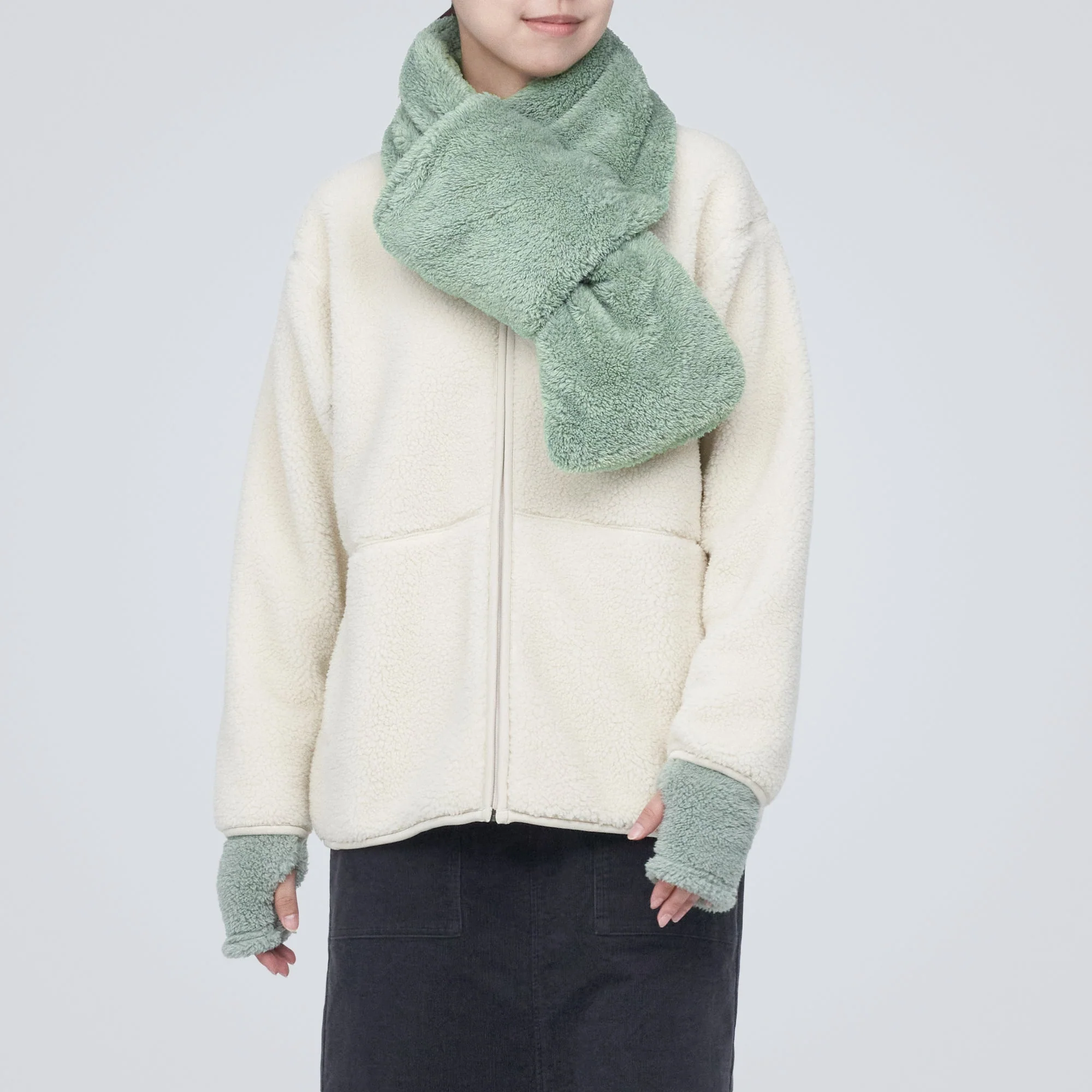 Recycled Polyester Boa Fleece Hand Warmers - Image 9