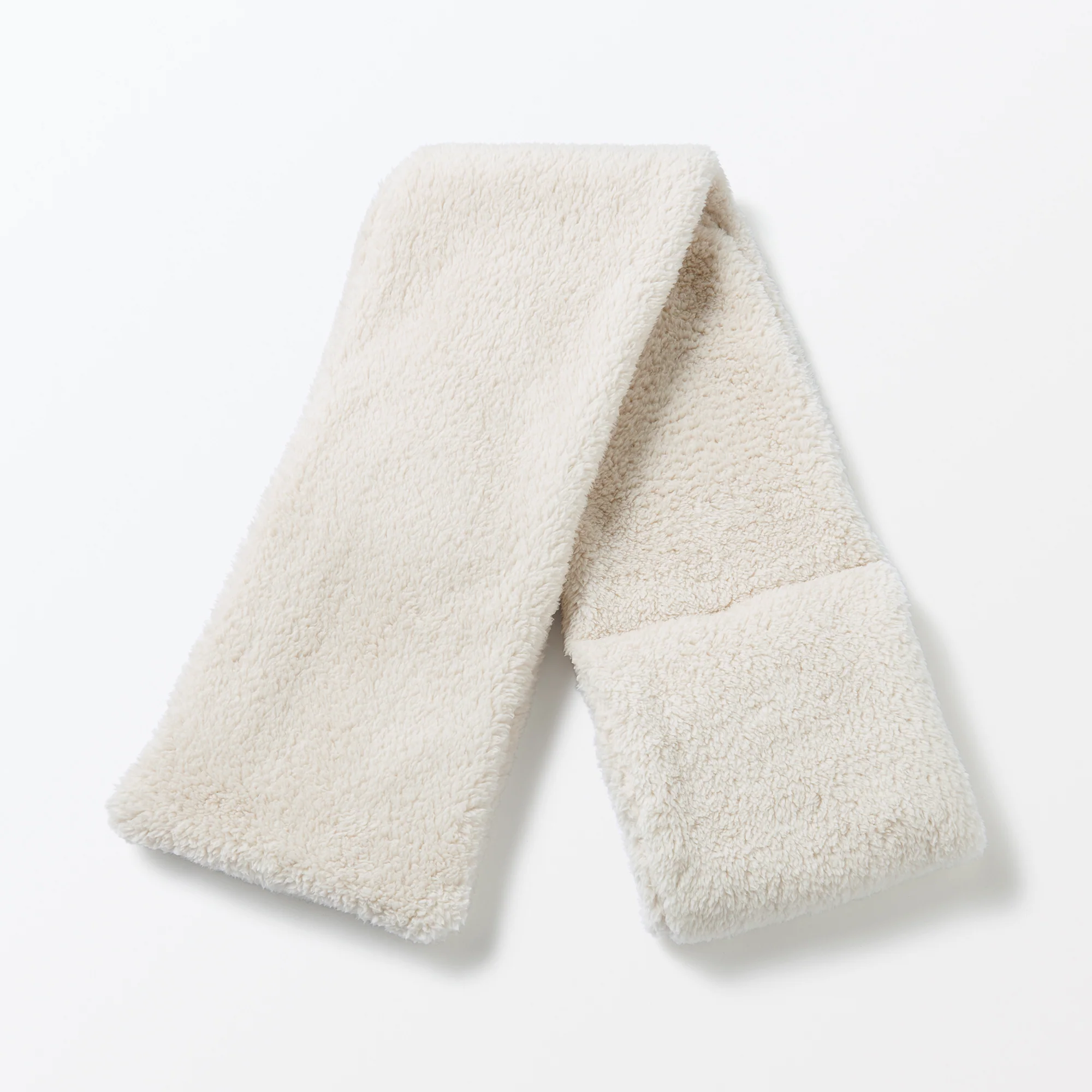 Recycled Polyester Boa Pocketable Stole - Image 5