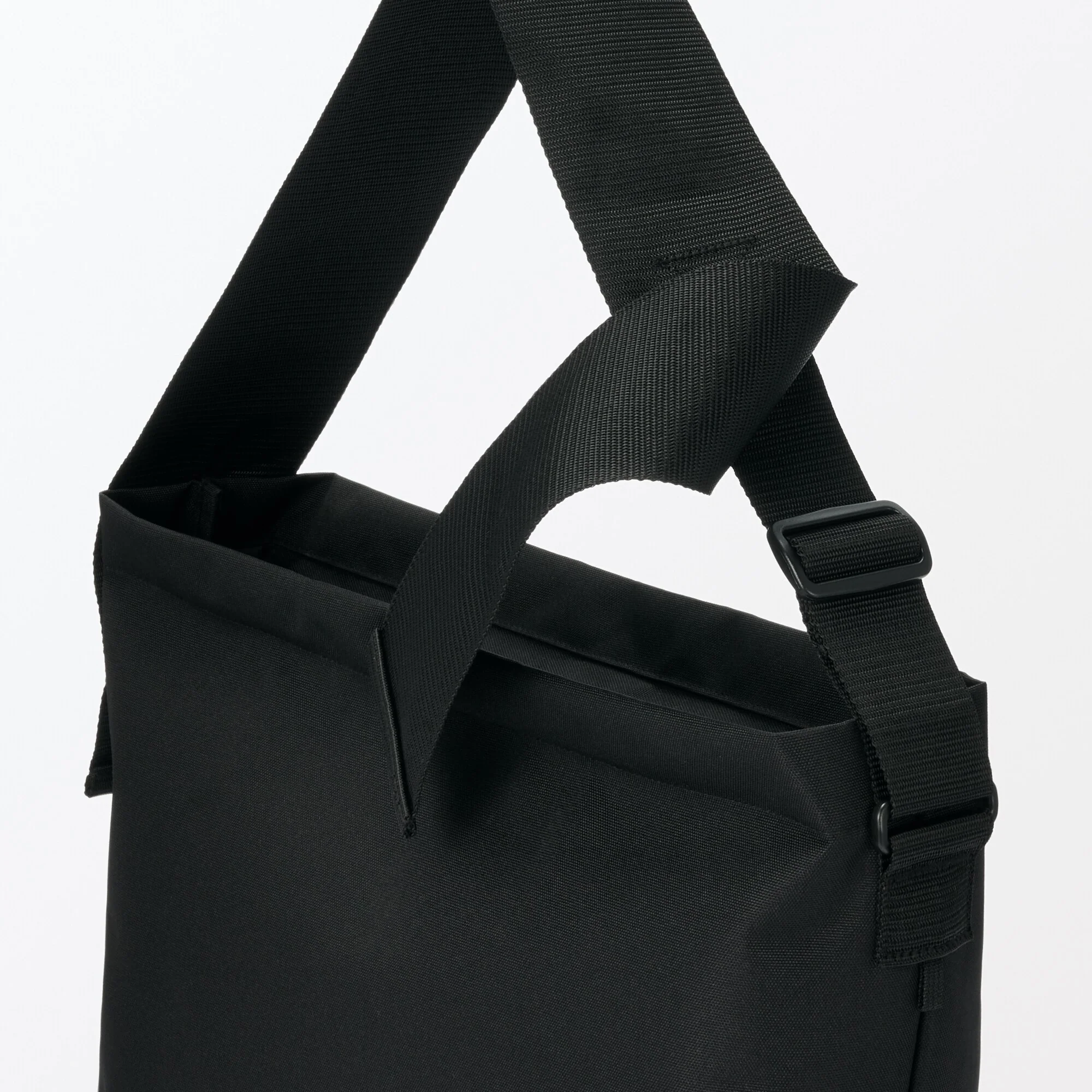 Recycled Wide Strap Shoulder Bag - Image 5
