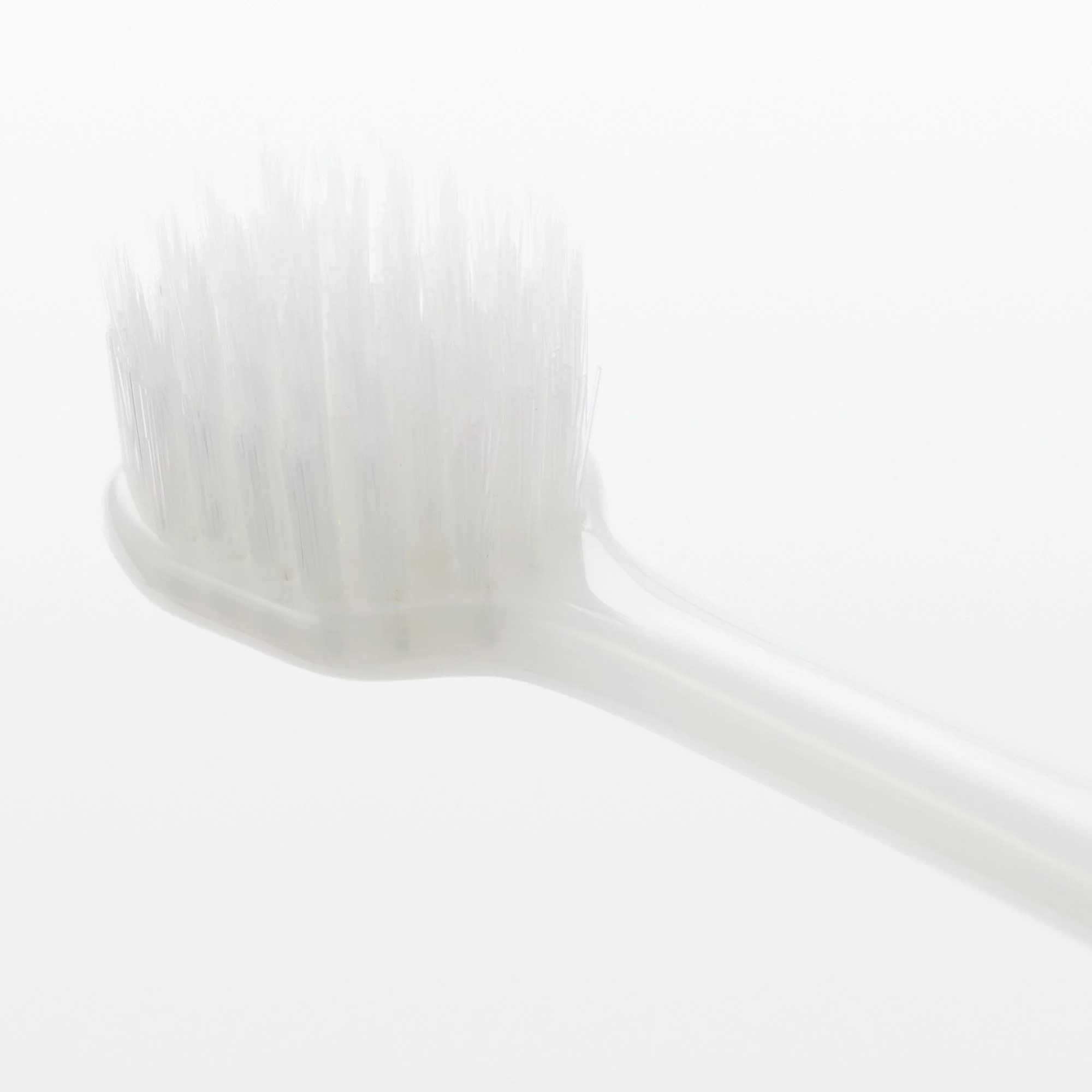 Replaceable Head Wide Medium Toothbrush - White - Image 5