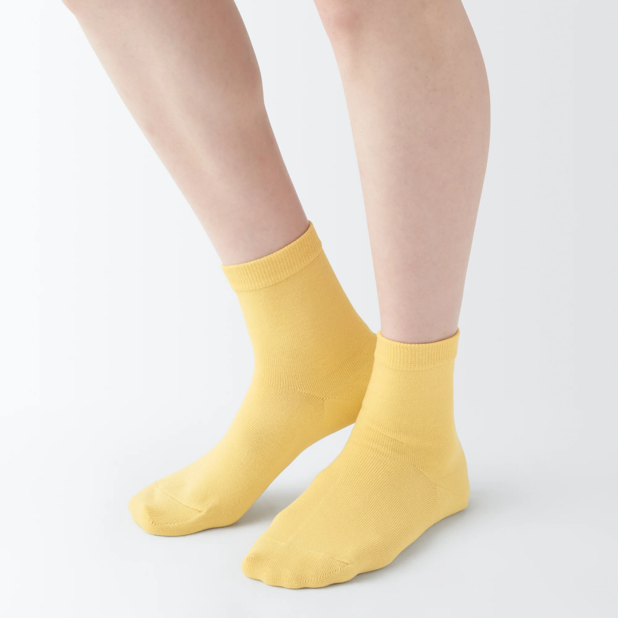 Right Angle 3 Layer Loose Top Short Socks - Image 11