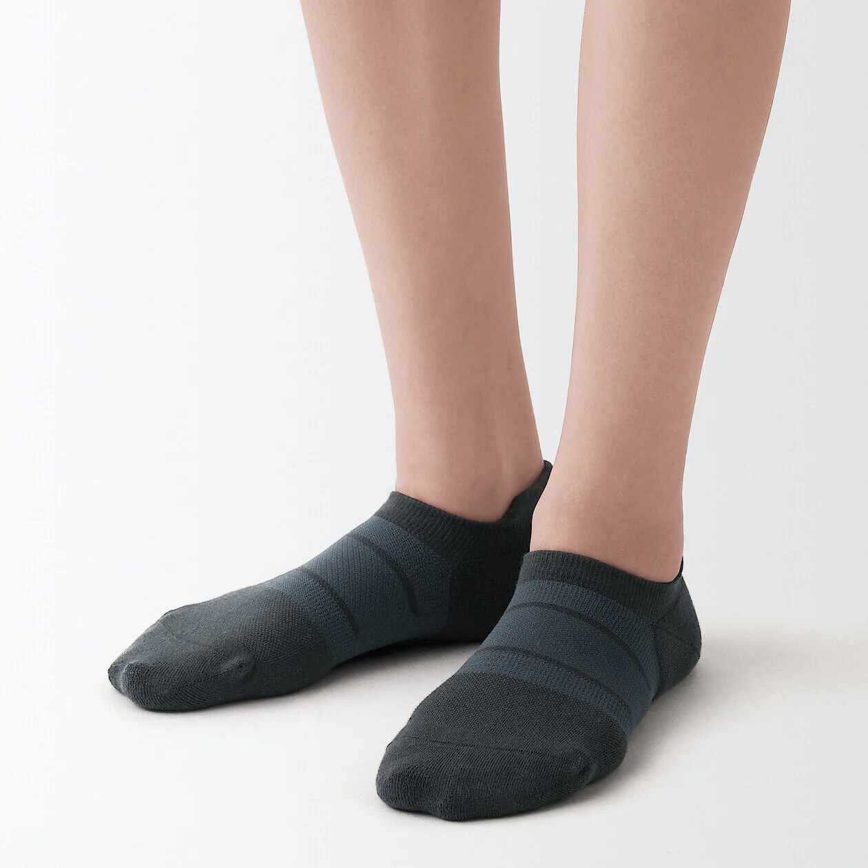 Right Angle Arch Support Sneaker Socks 23-25cm - Pack of 2 - Image 14
