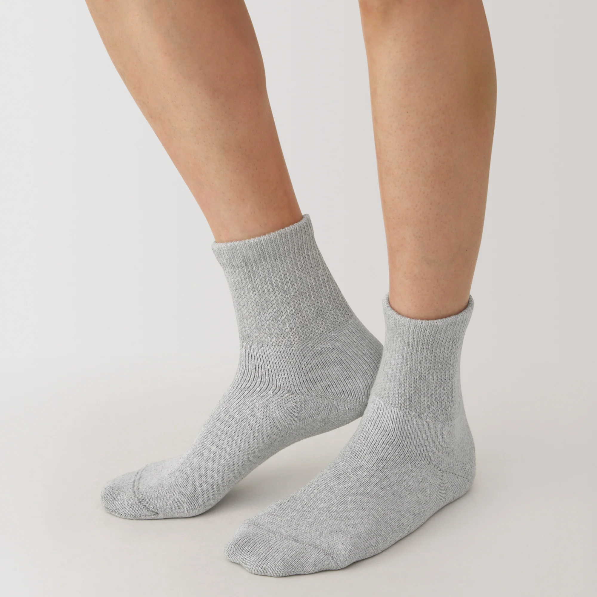 Right Angle Loose Top Pile Short Socks - Image 7