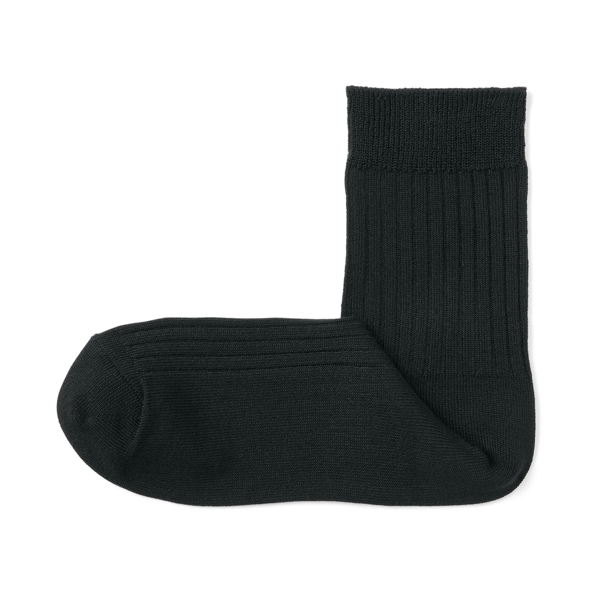 Right Angle Loose Top Short Socks - Image 6