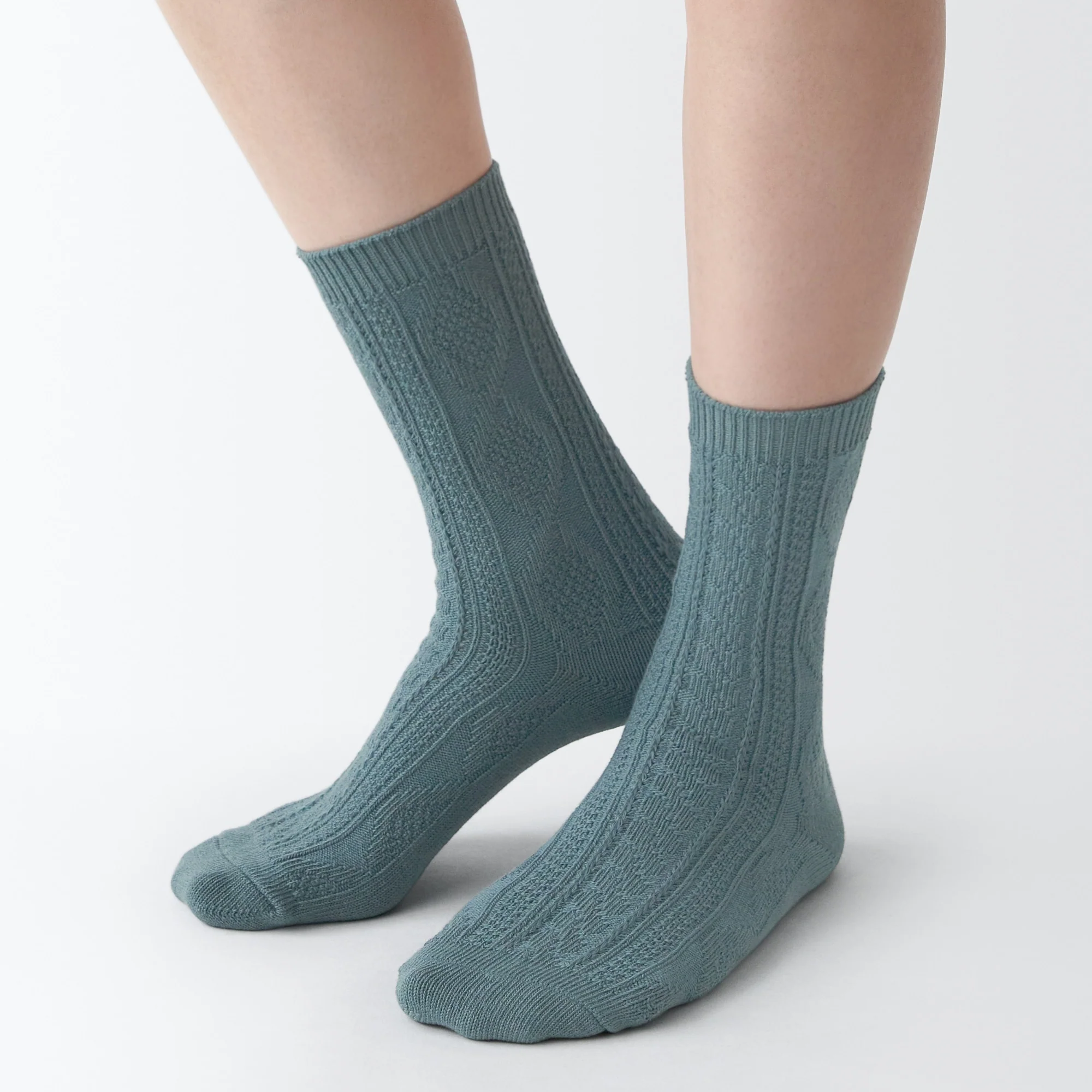 Right Angle Loose Top Socks