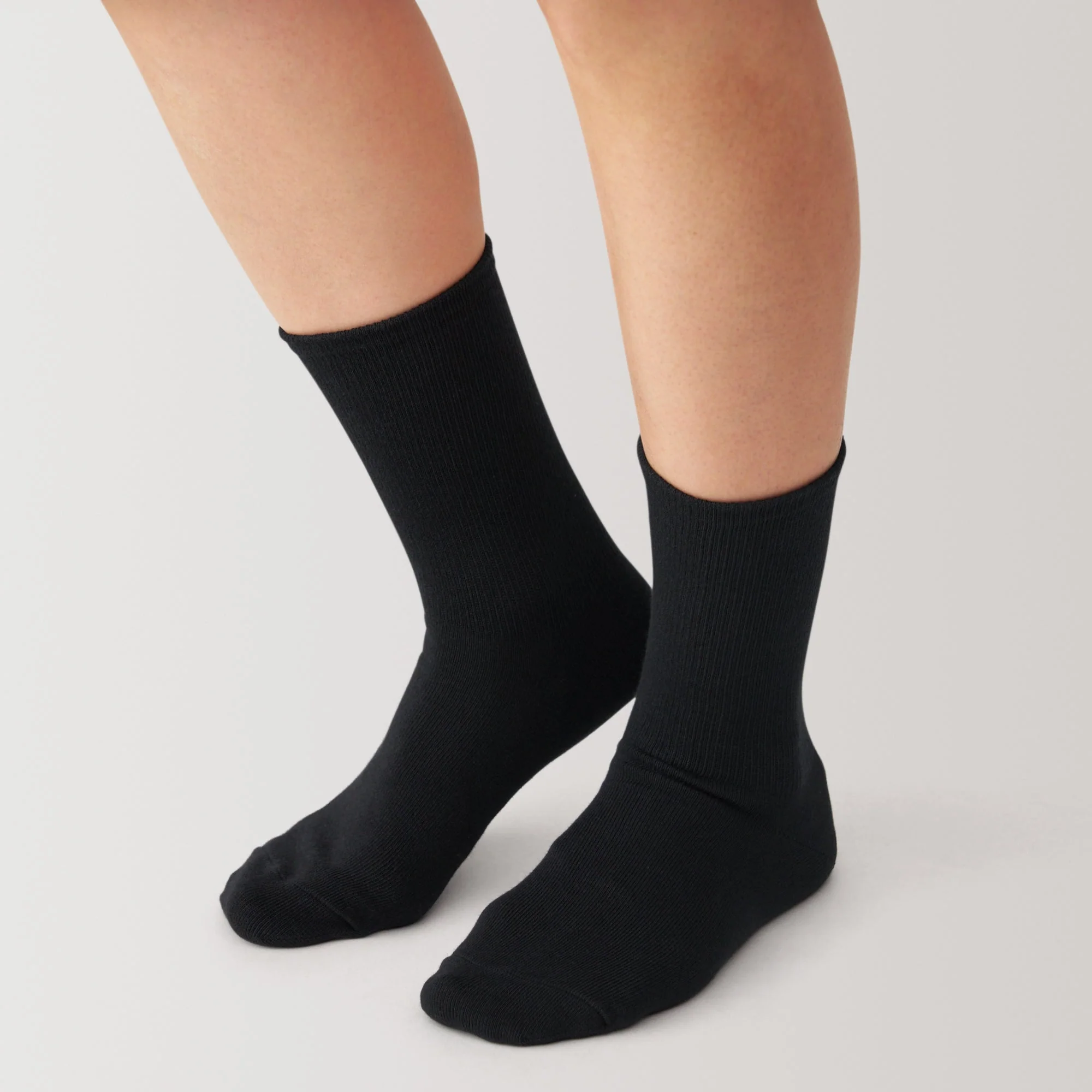 Right Angle Loose Top Tapered Socks - Image 7