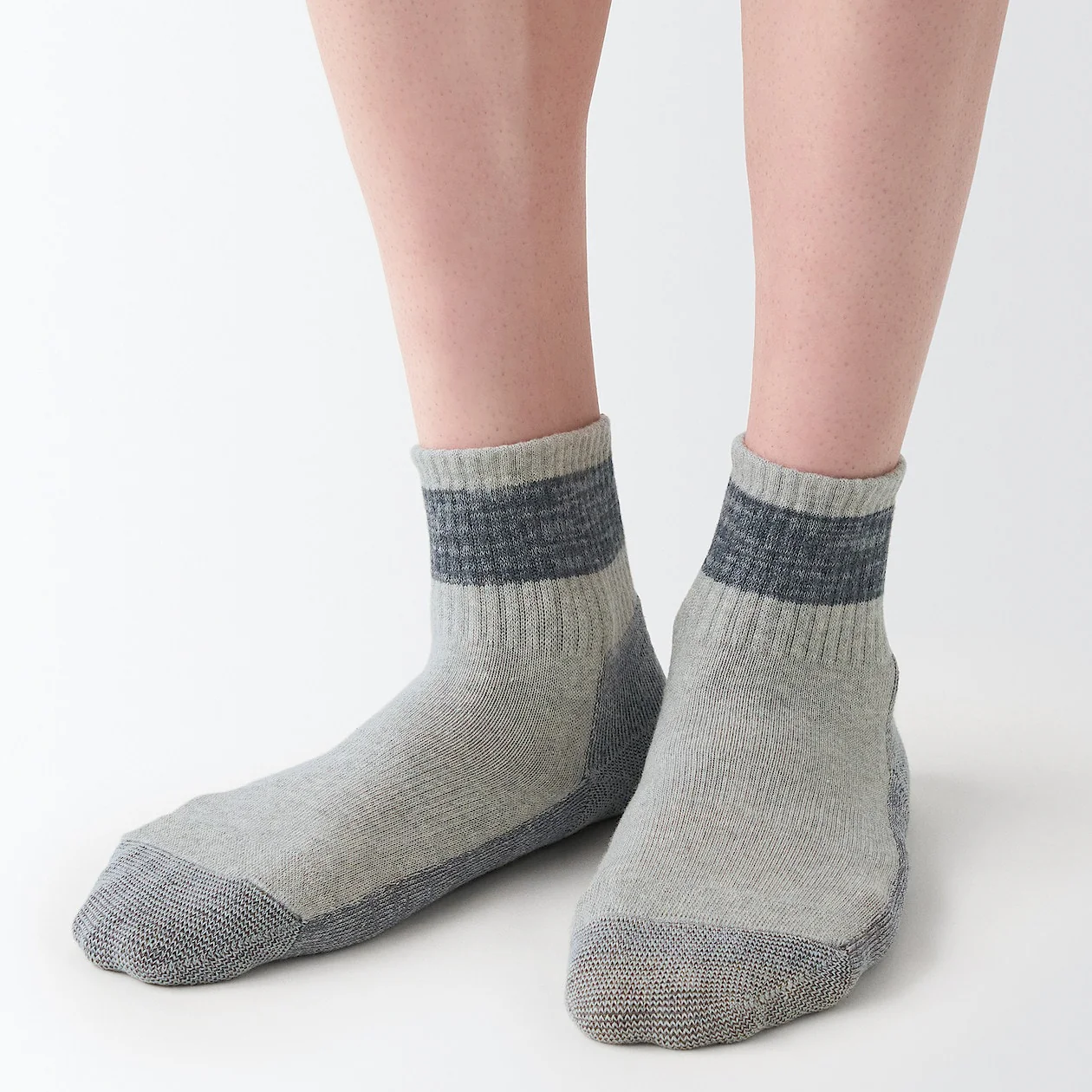 Right Angle Pile Short Socks - Image 5