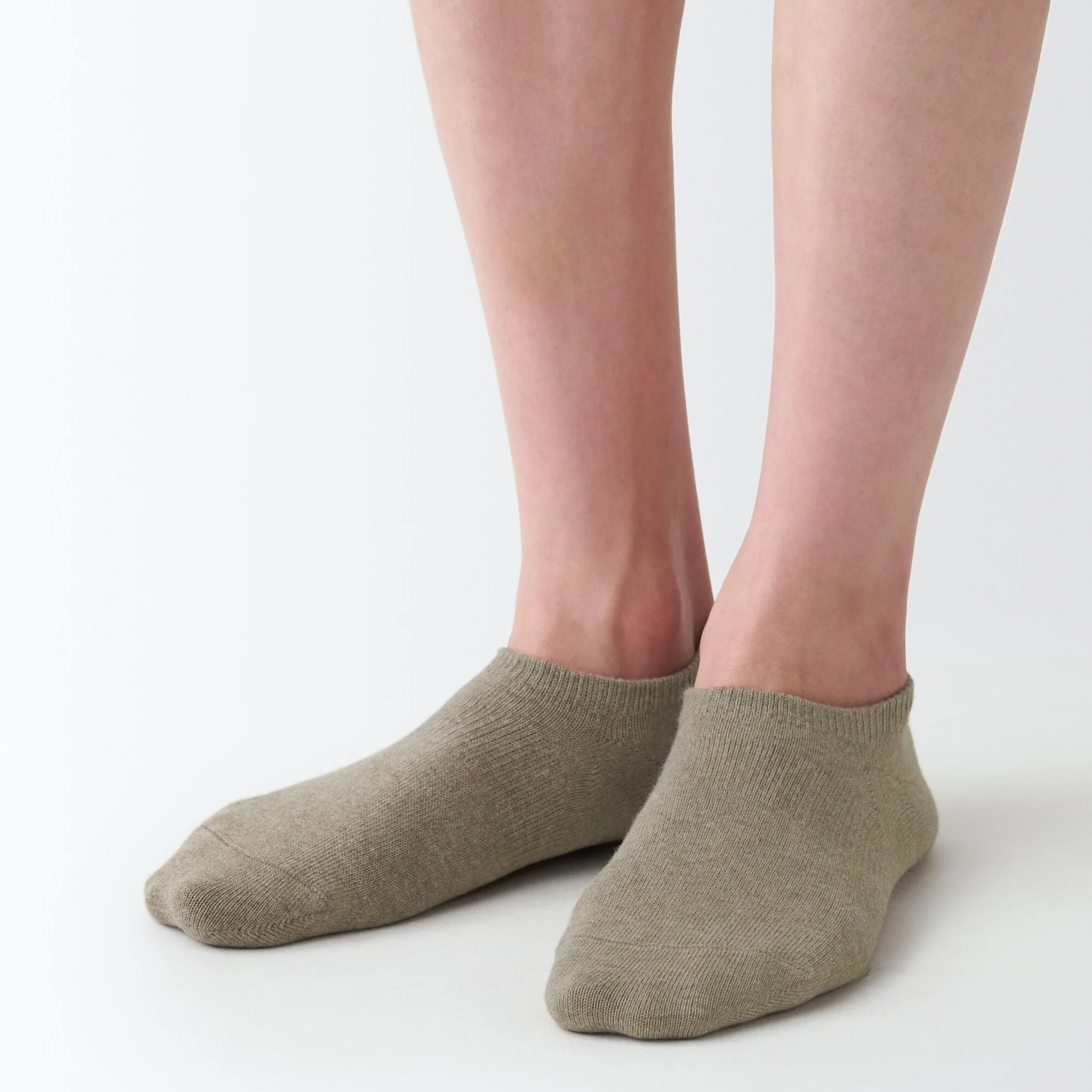 Right Angle Sneaker-In Socks 25-30cm
