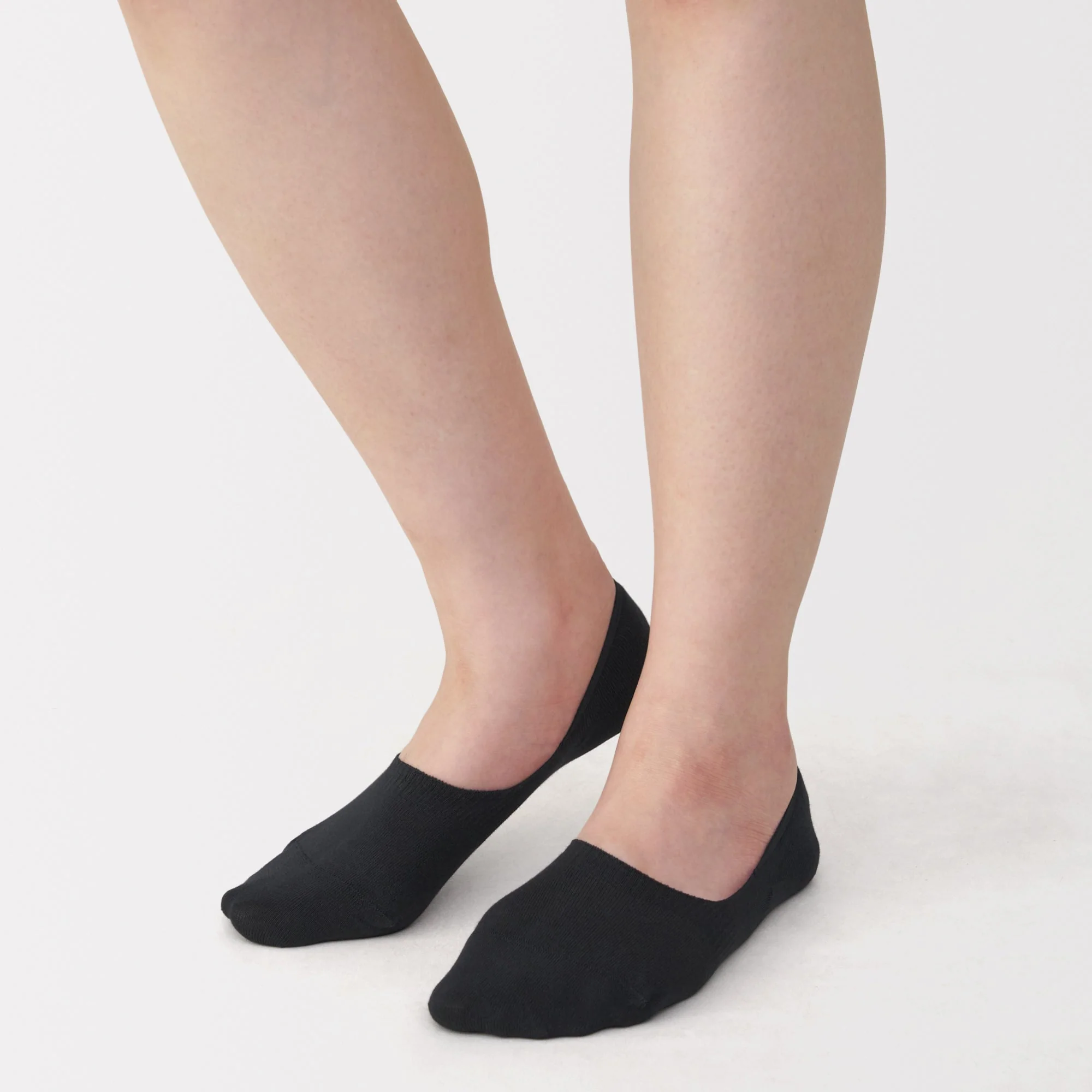 Silicone Grip No-Show Socks - Image 10