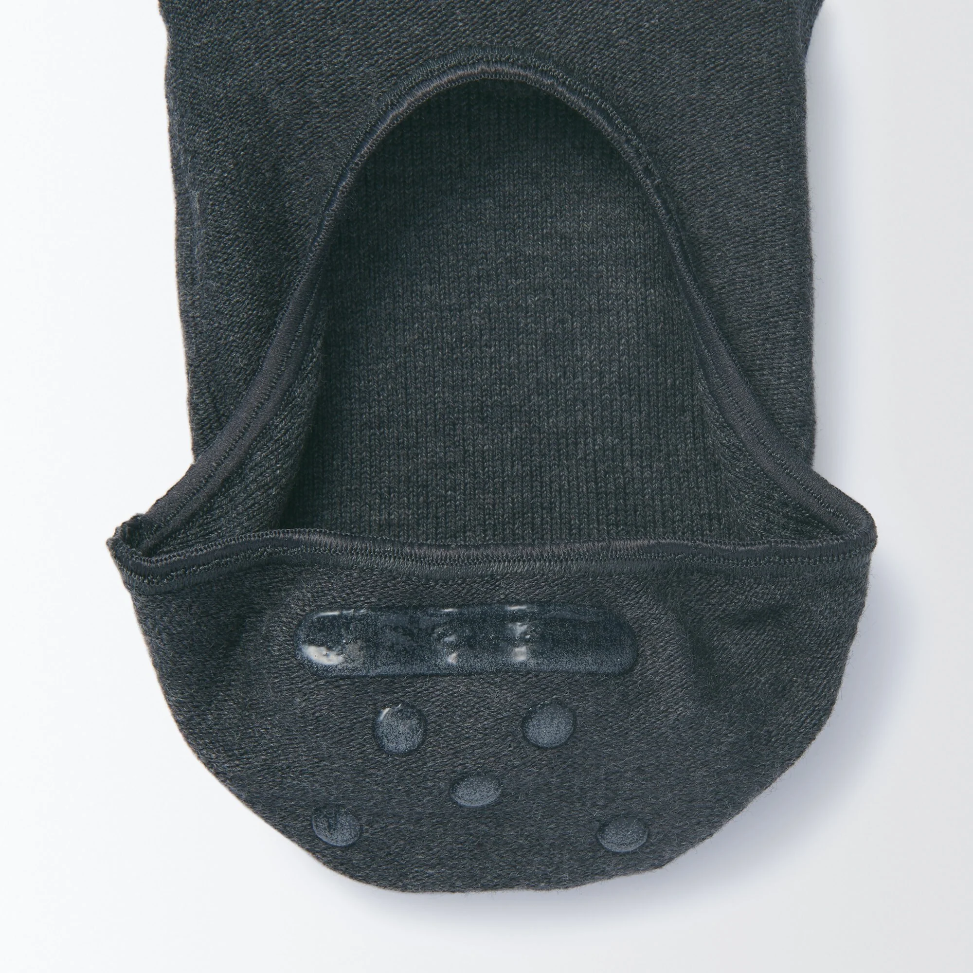 Silicone Gripper No-show 5 Toe Socks - Image 16